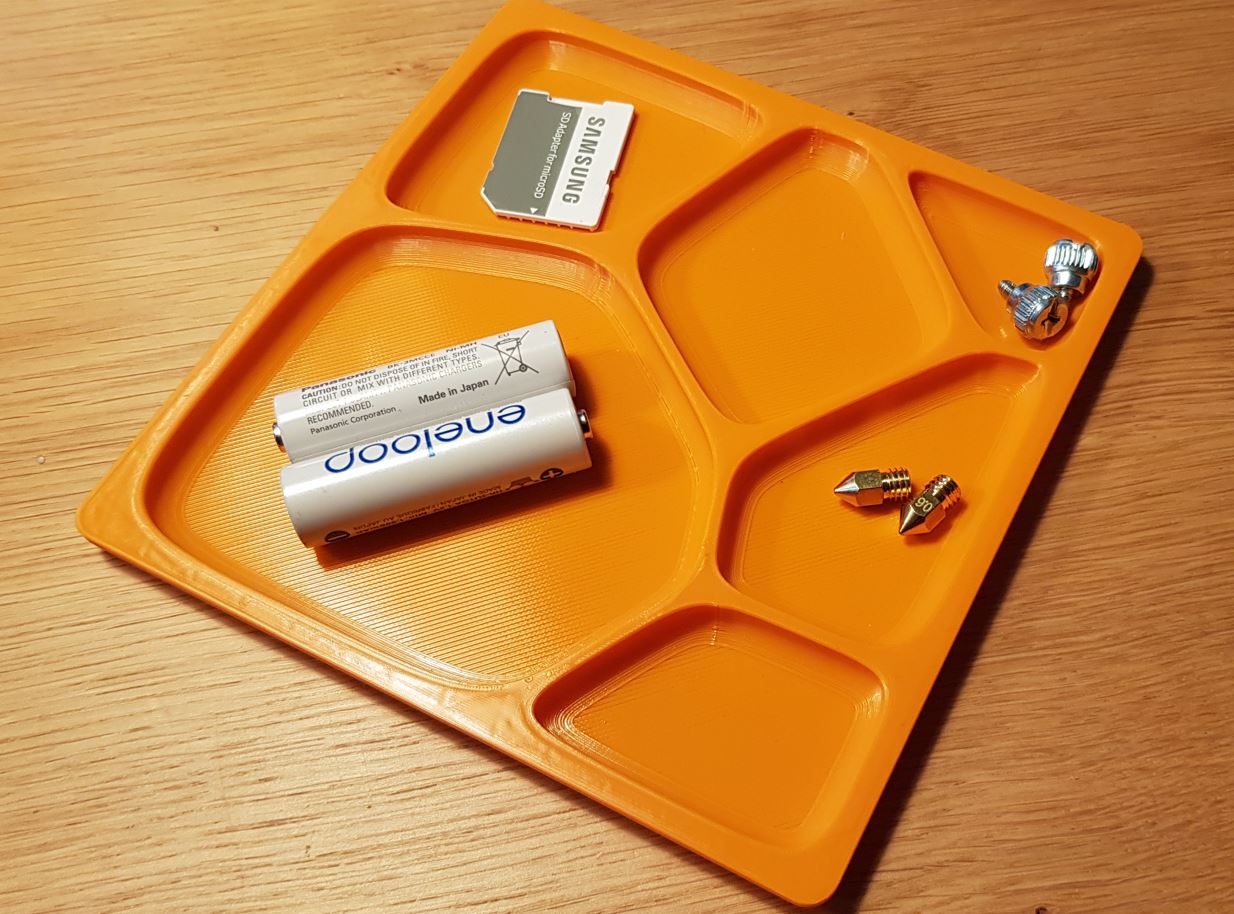 Voronoi Tray