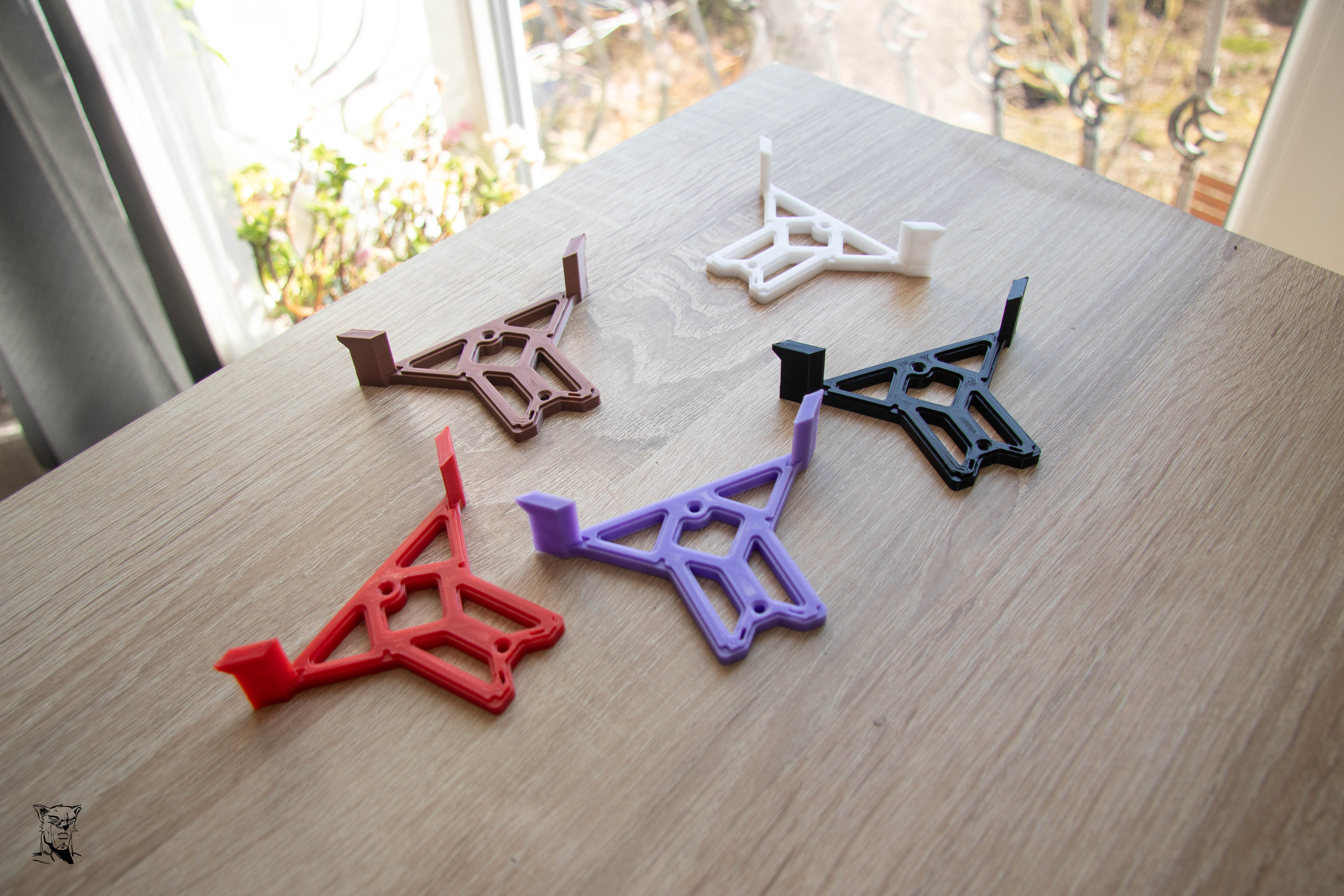 Miniatura 7 do modelo 3D FPV Drone Wall Mount