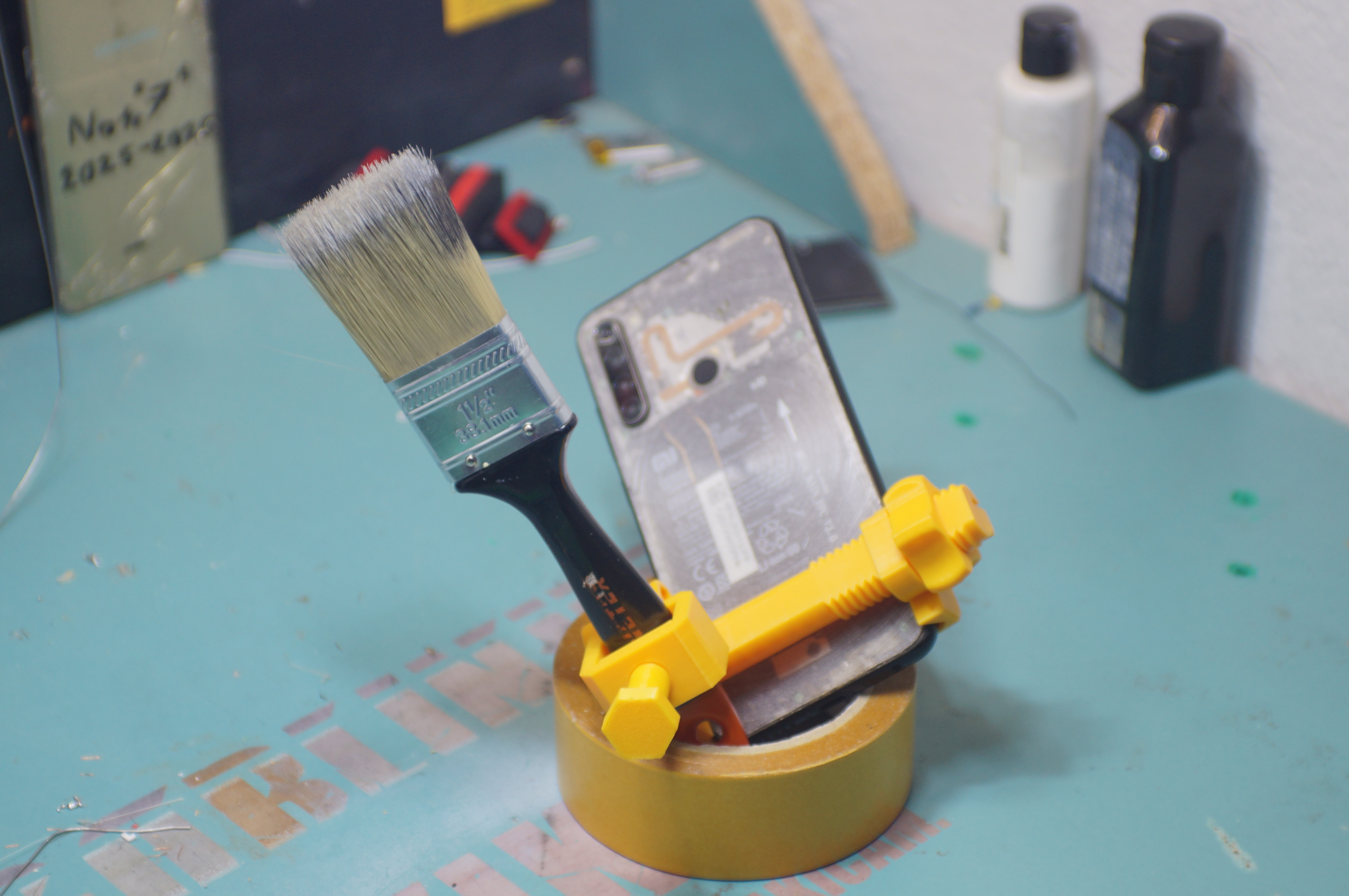 Phone / GoPro Brush / Pen Mount / Adapter - POV: You are the brush.