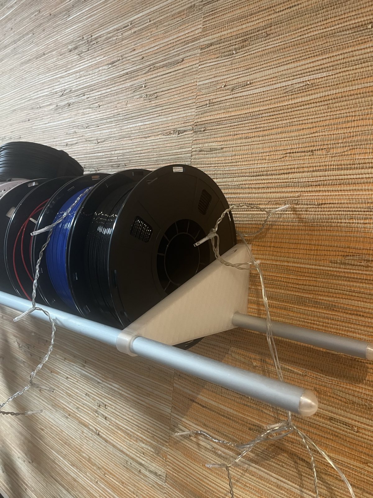 Adjustable Filament shelf