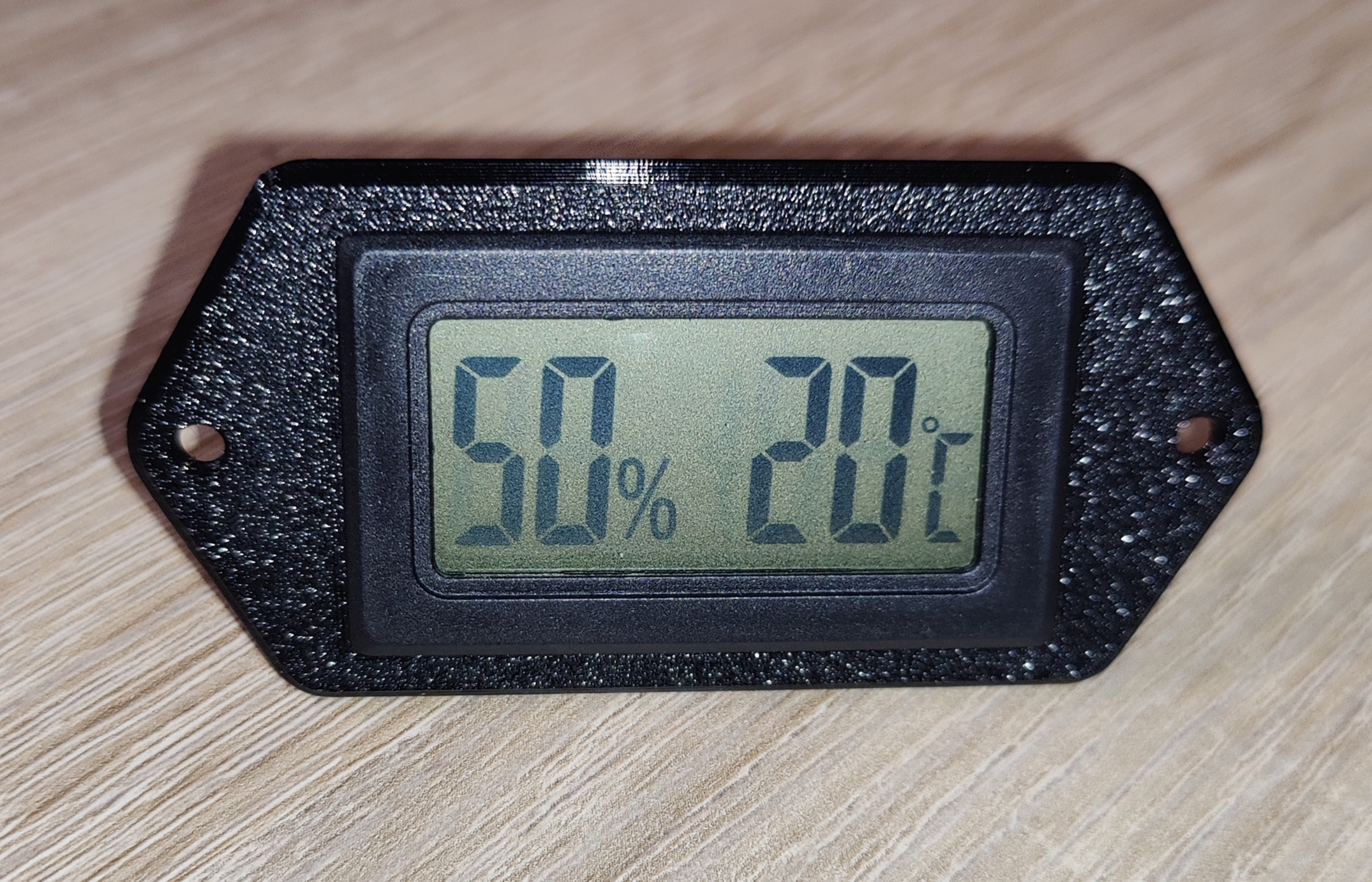 Einbaurahmen für digitale Thermometer-Hygrometer/ Mounting frame for digital thermometer-hygrometer