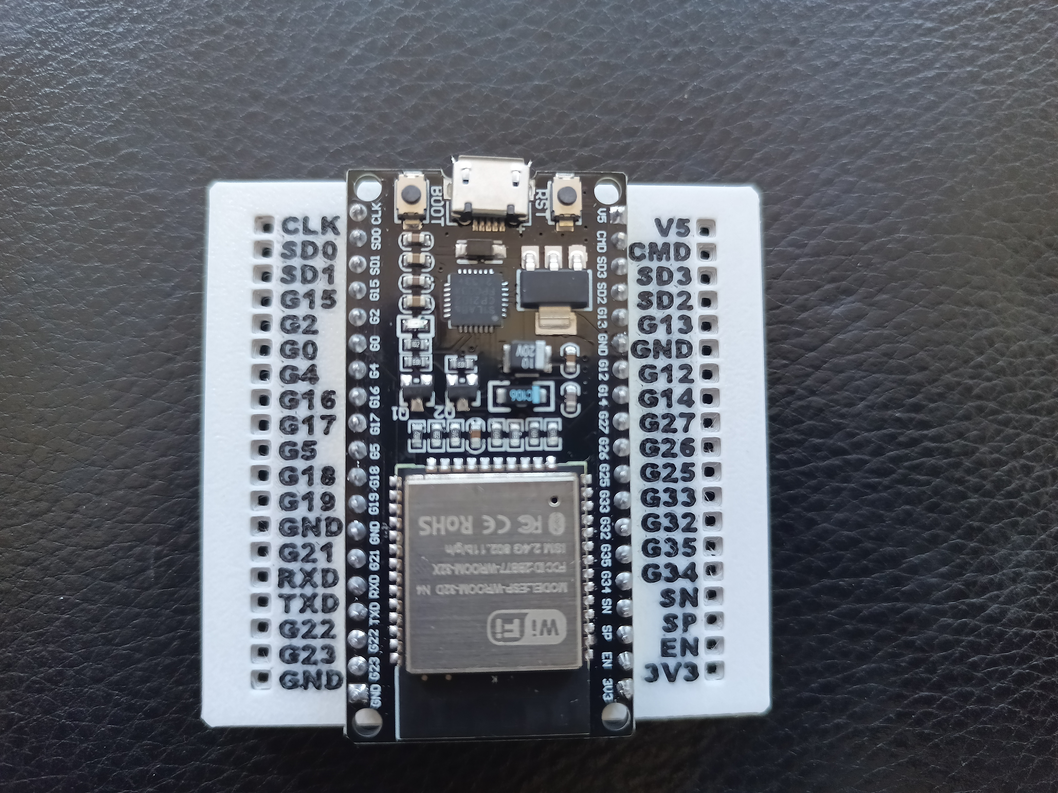ESP32 - Socket breadboard MRW