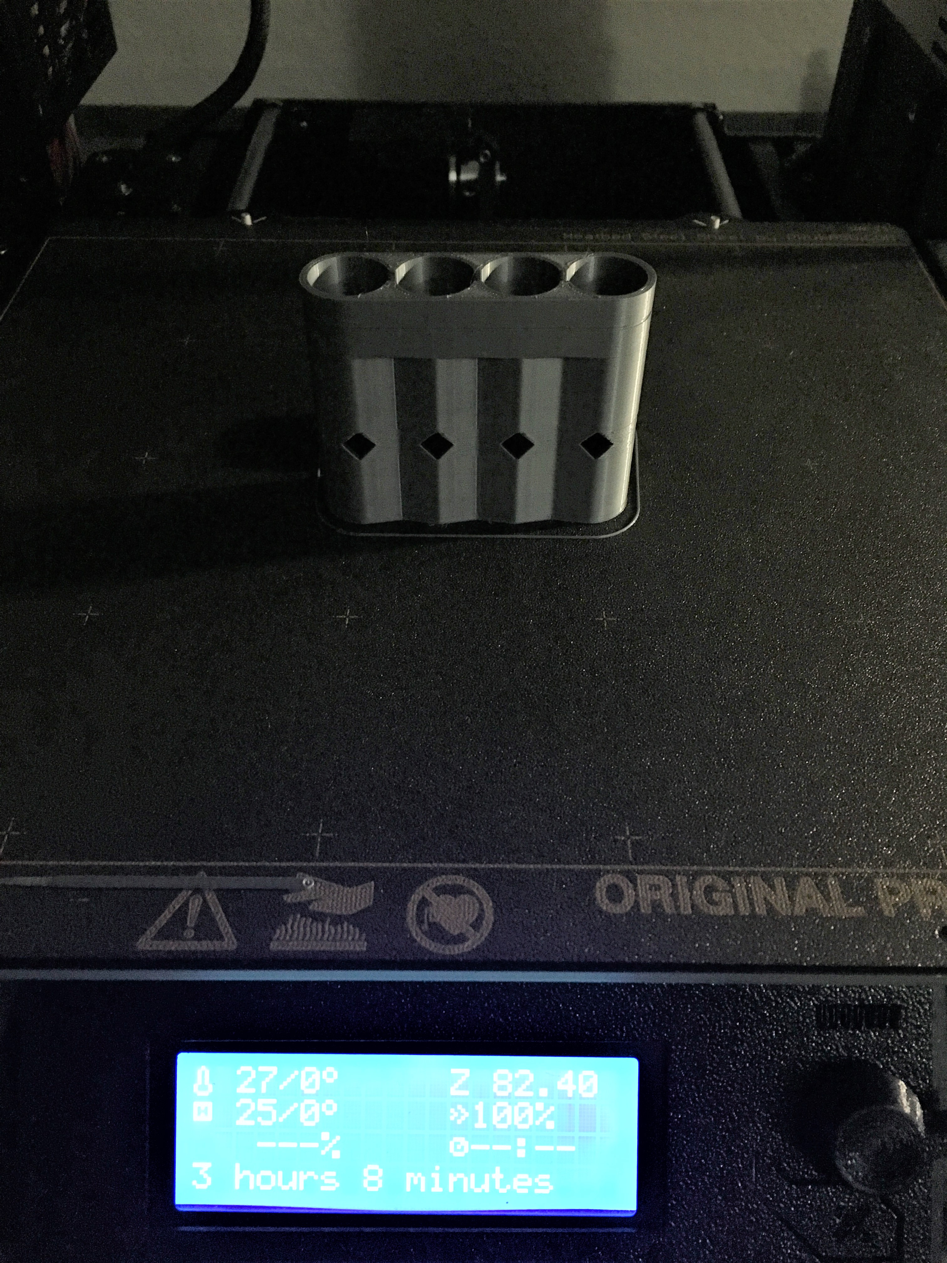 Miniatura 4 do modelo 3D Battery pack AA
