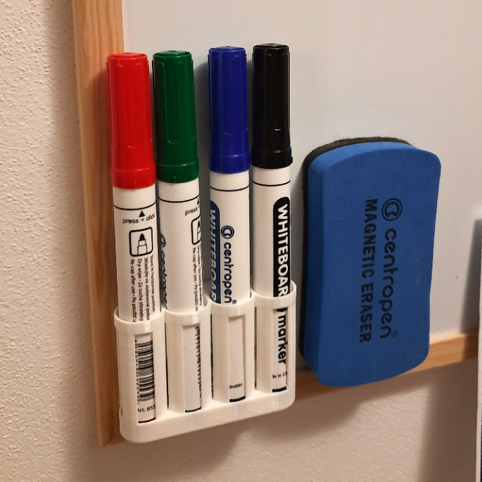 Whiteboard pen magnetic holder