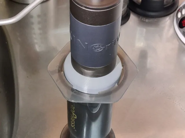 Kingrinder to aeropress mount