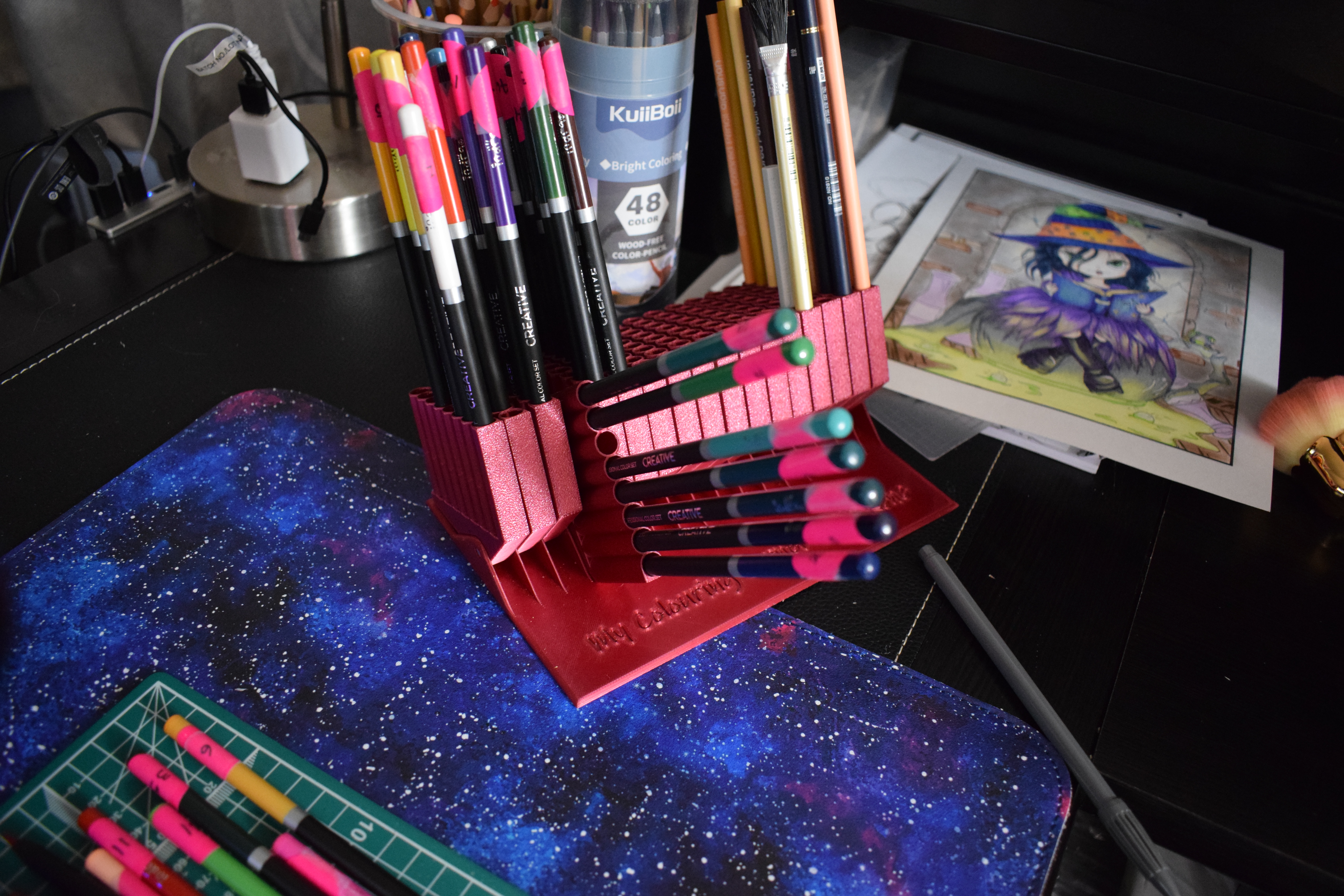 Tilting Colored Pencil Holder