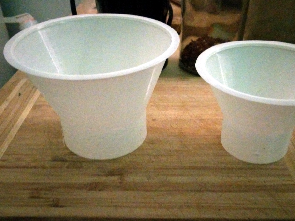 Miniatura 2 do modelo 3D Large funnels