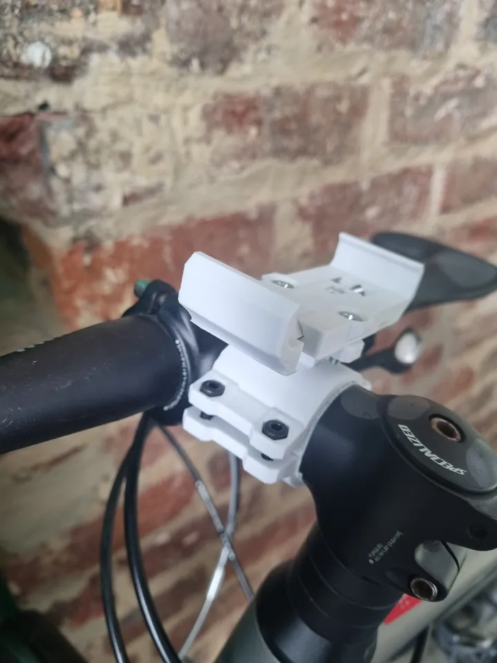 specialized phone mount