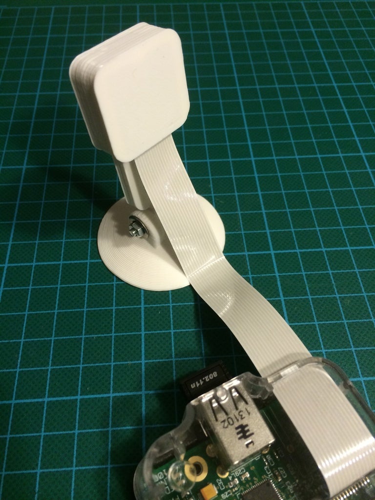 Miniatura 4 do modelo 3D Raspberry Pi Camera Stand
