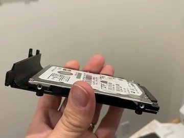 Low Profile PCI Slot 2.5" HDD/SSD Mount
