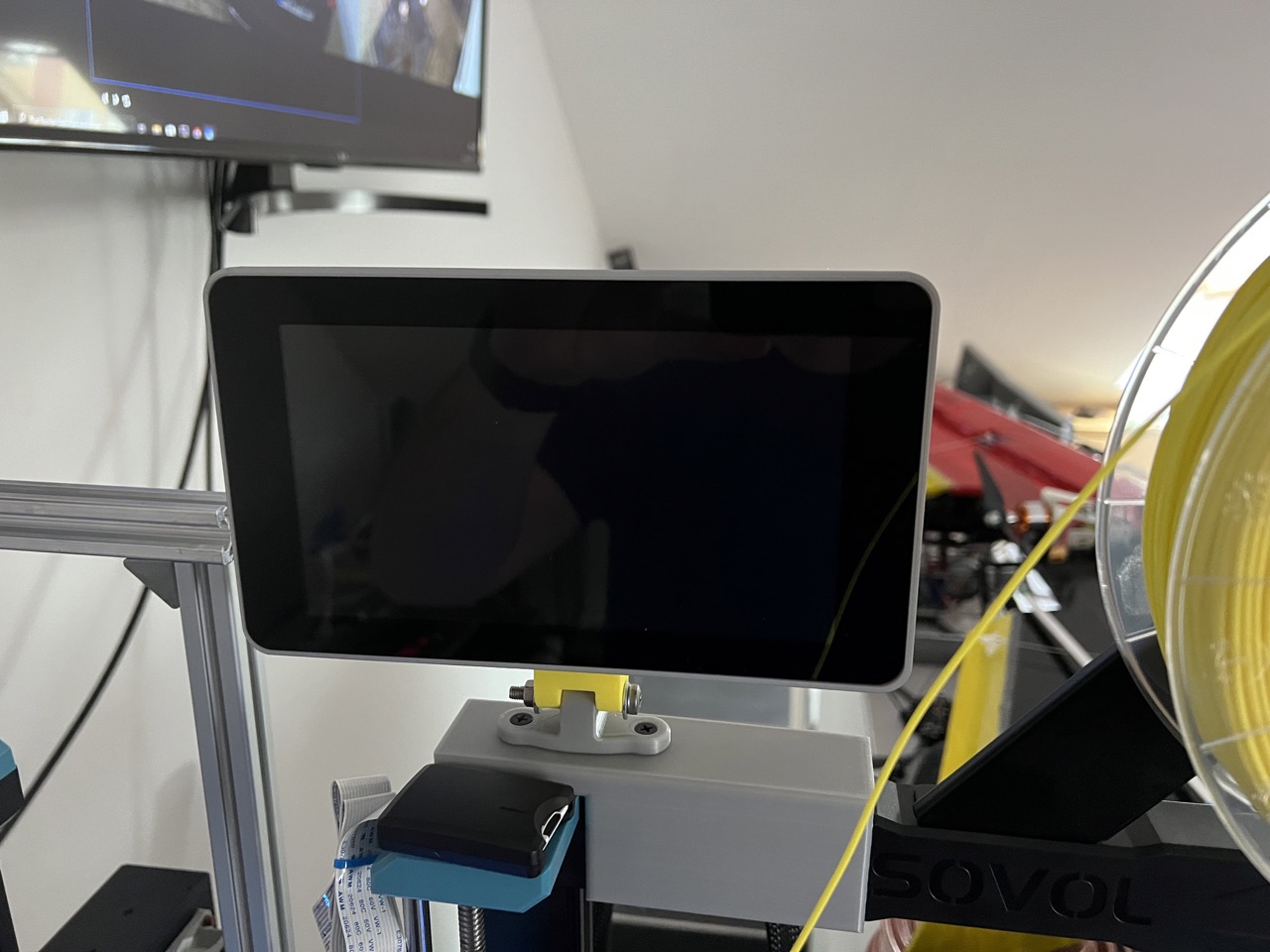 Kleiner Verbindungselement für Display