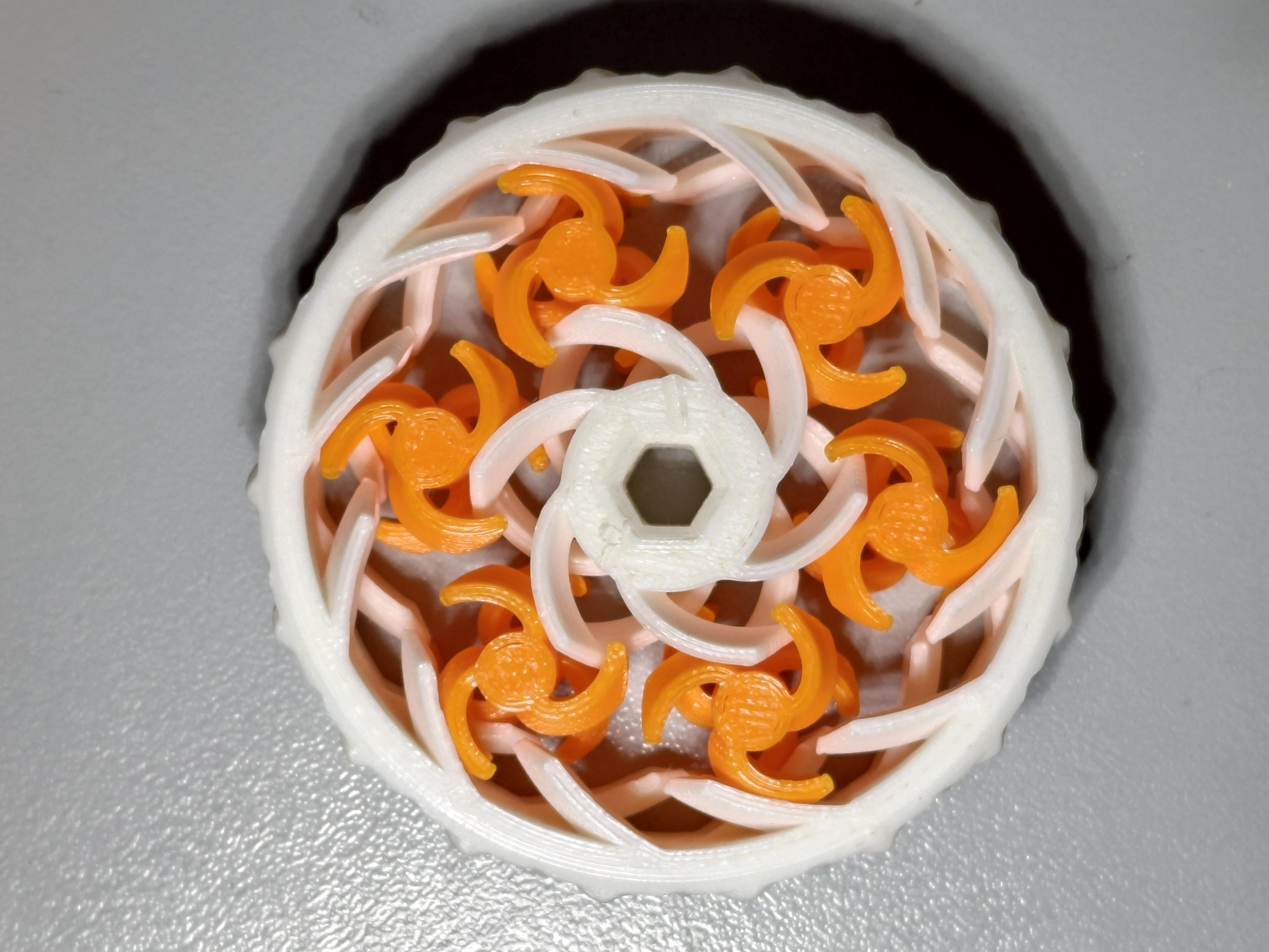 Spinner elongated involute gear