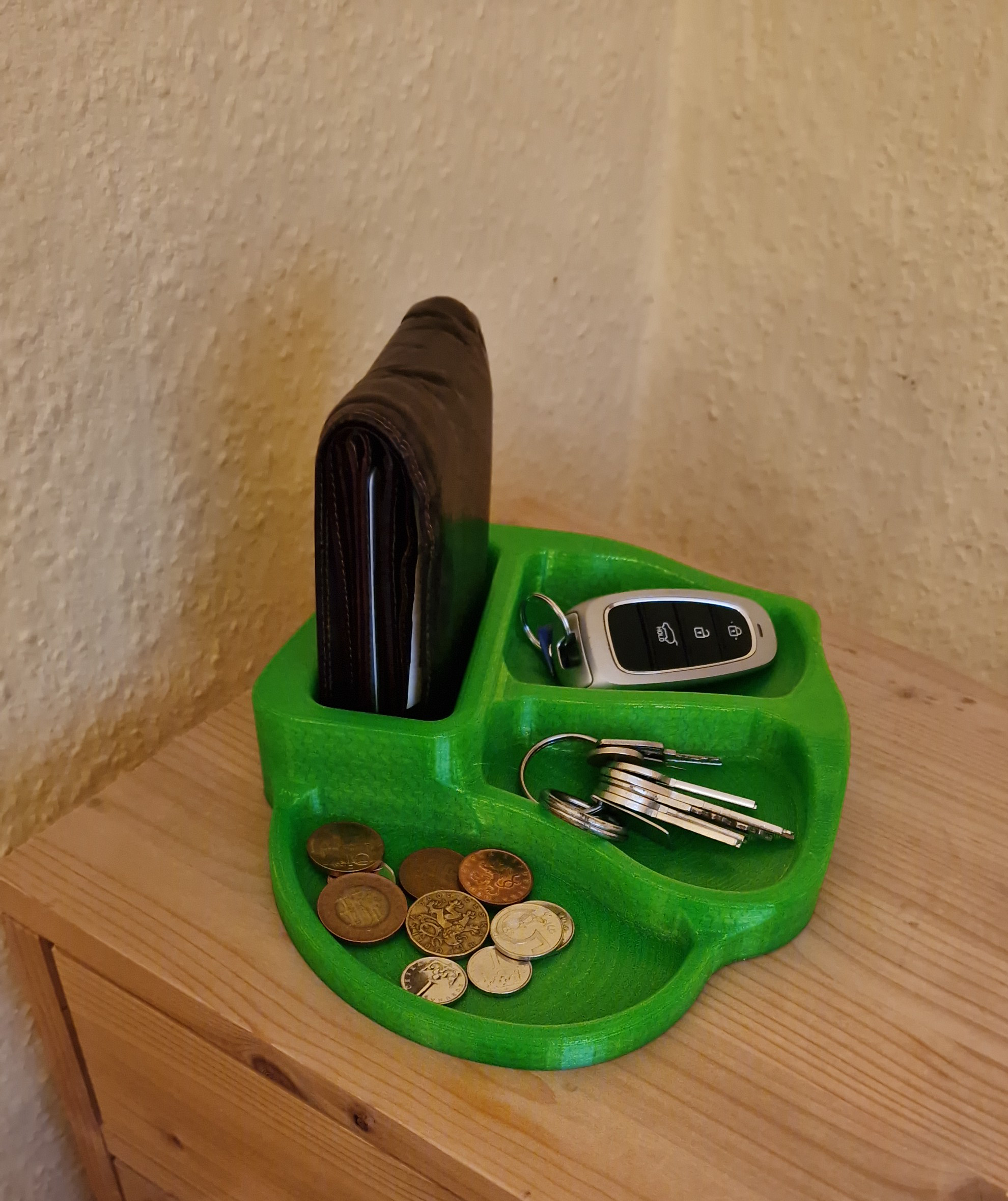 EDC_tray