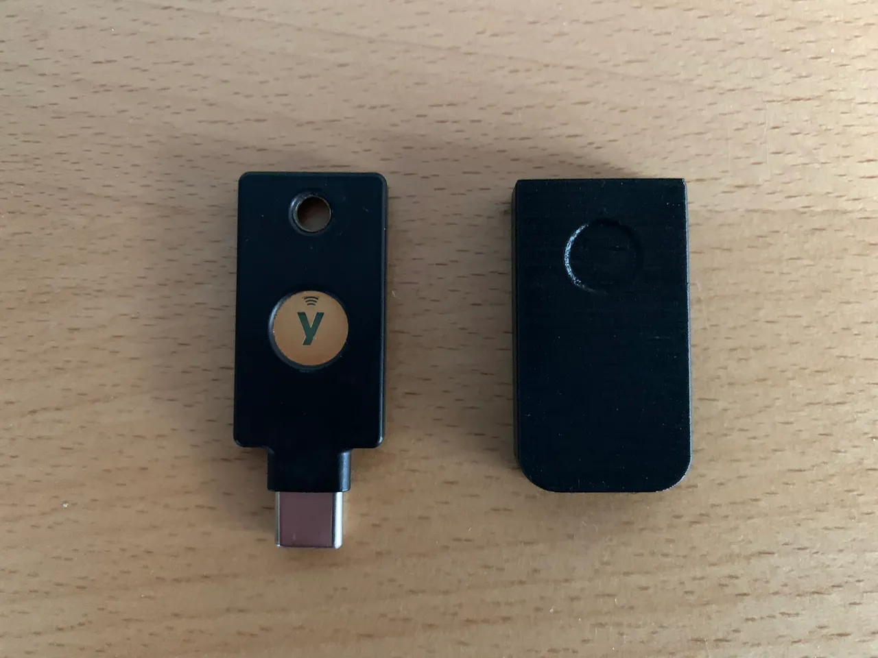 Yubikey 5 NFC and Yubikey 5C NFC Cap by Teraflop, Download free STL model