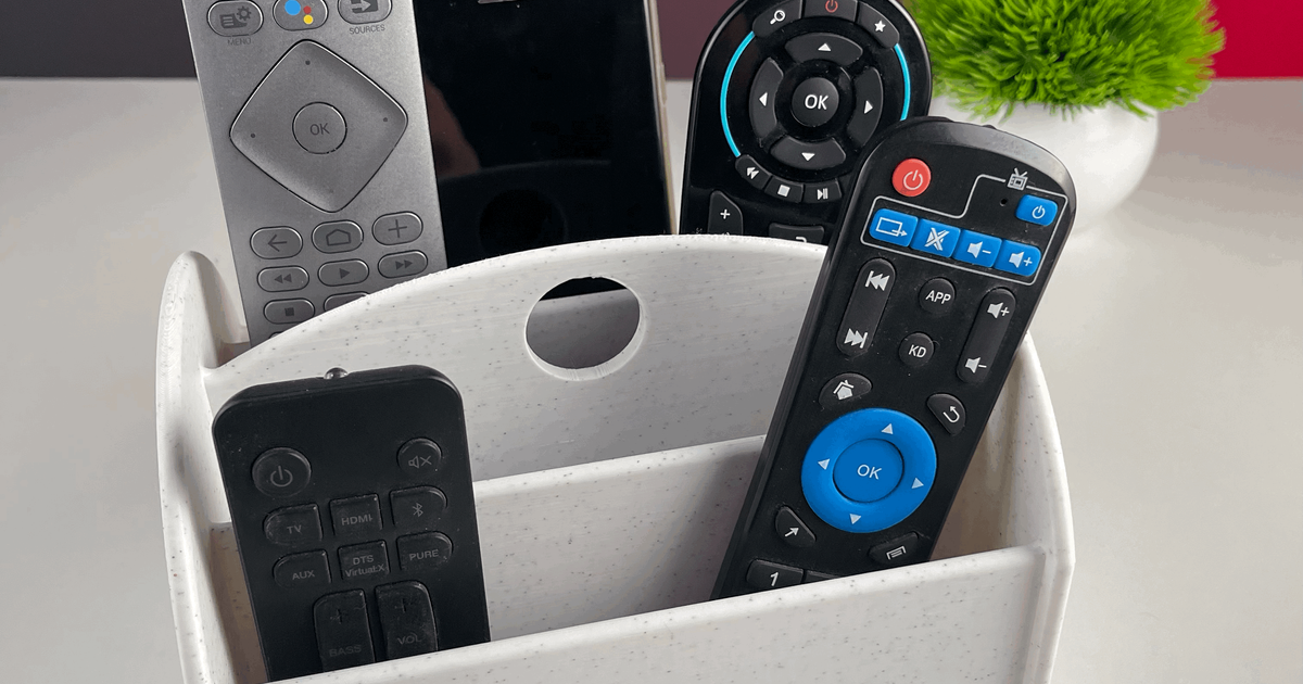Simple Spacious Remote Caddy by 3DMakerNoob Download free STL model