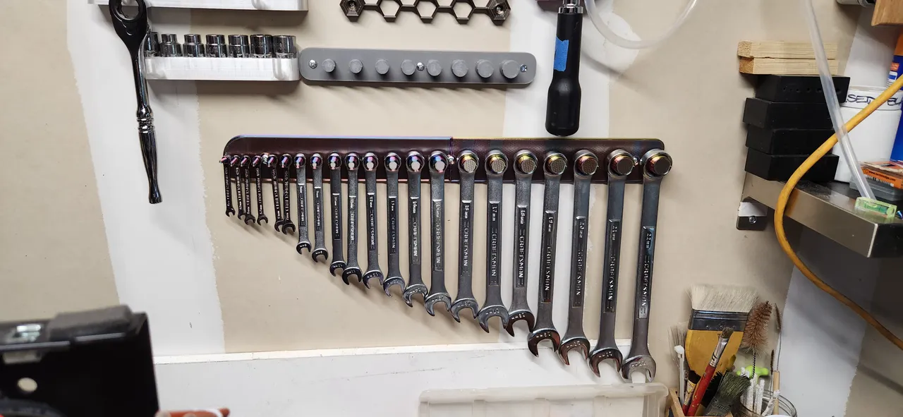21 pc Craftsman Combination Wrench Wall Mounted Organizer by Carlos Bennett, Download free STL model