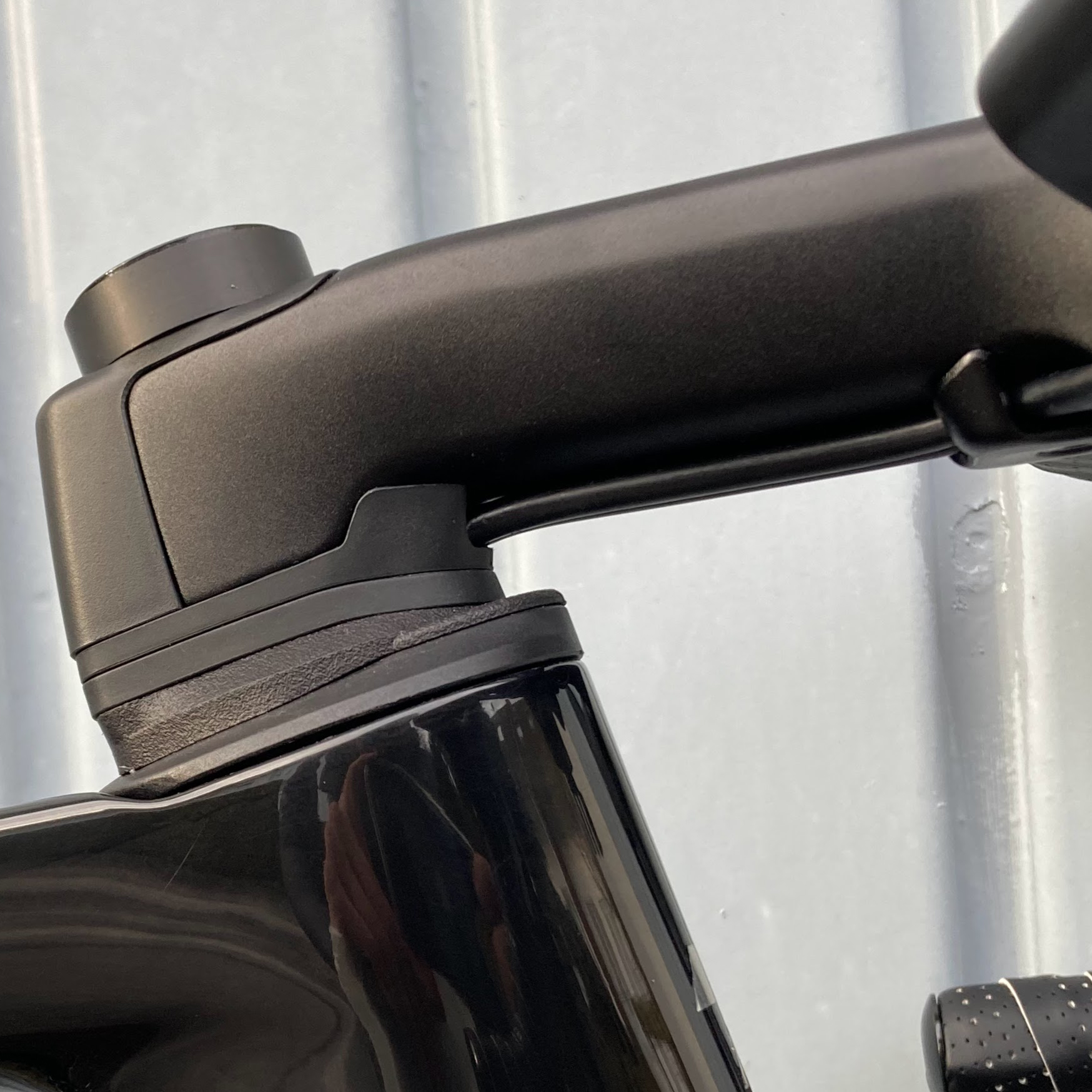 Sl7 stem clearance