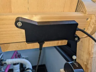 USB Hub bracket