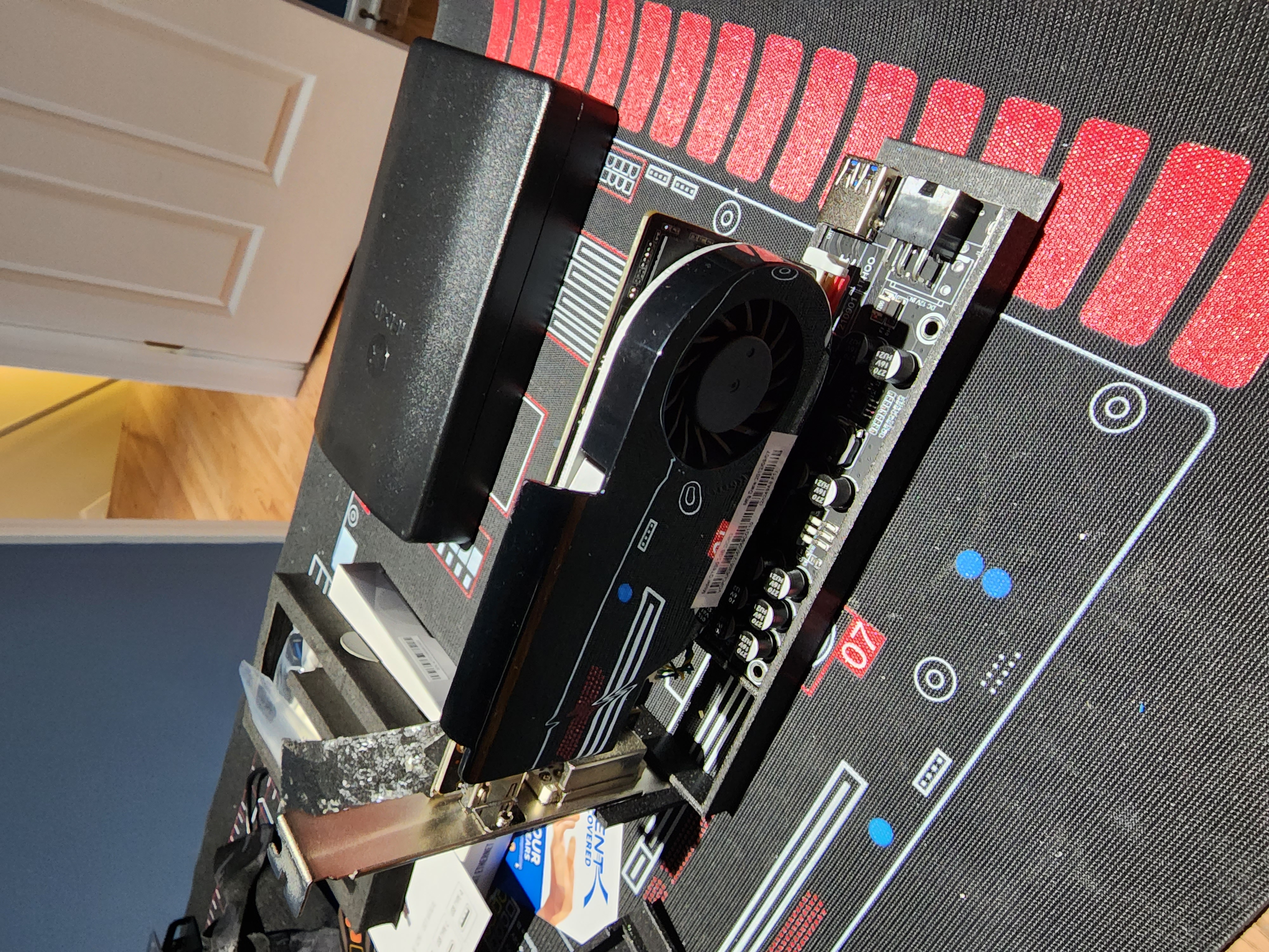 PCI-e Single Slot Riser Stand