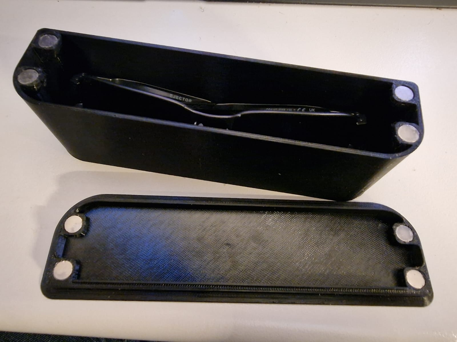 Hardcase for sunglasses / Glasses Case