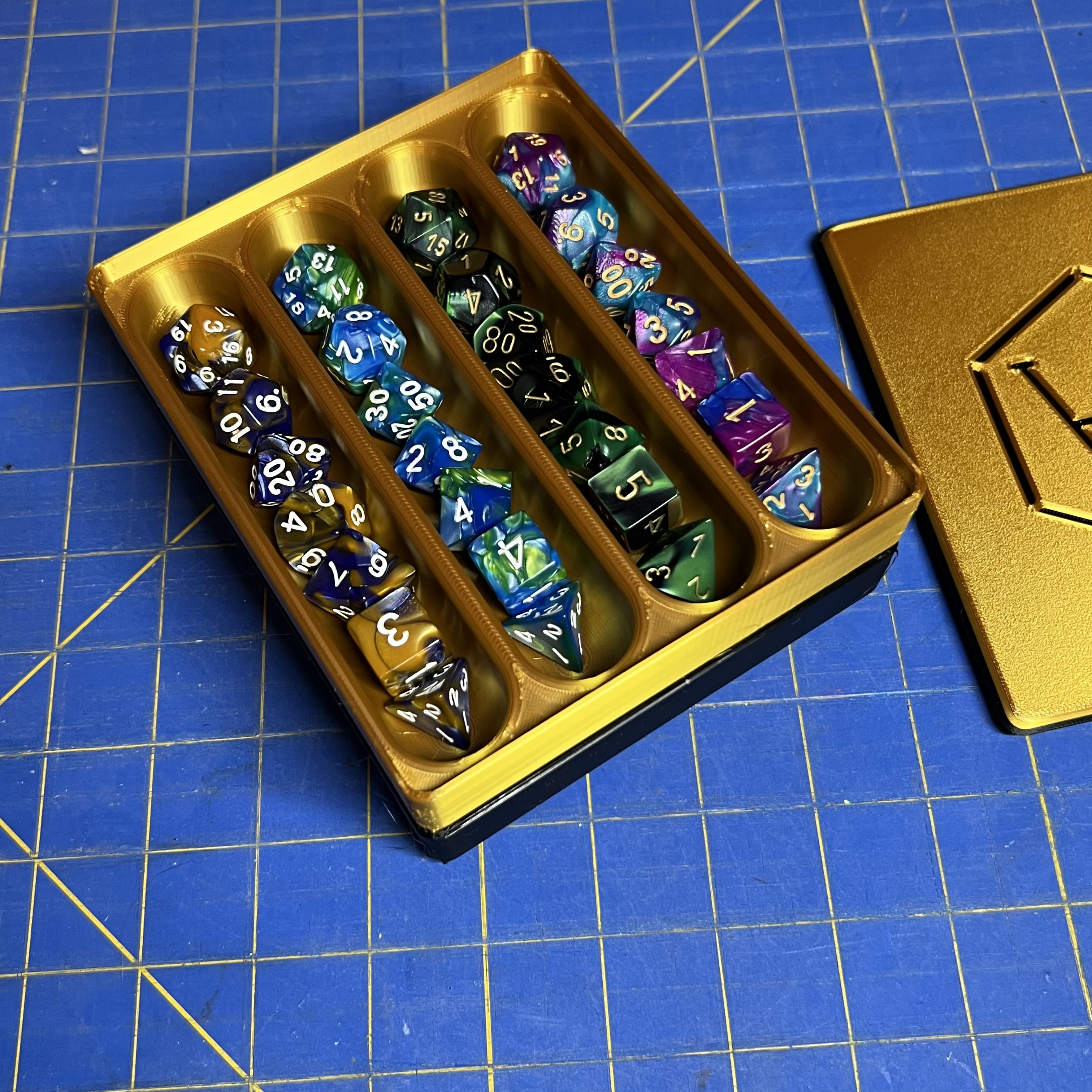D&D Covered Stackable Dice Tray