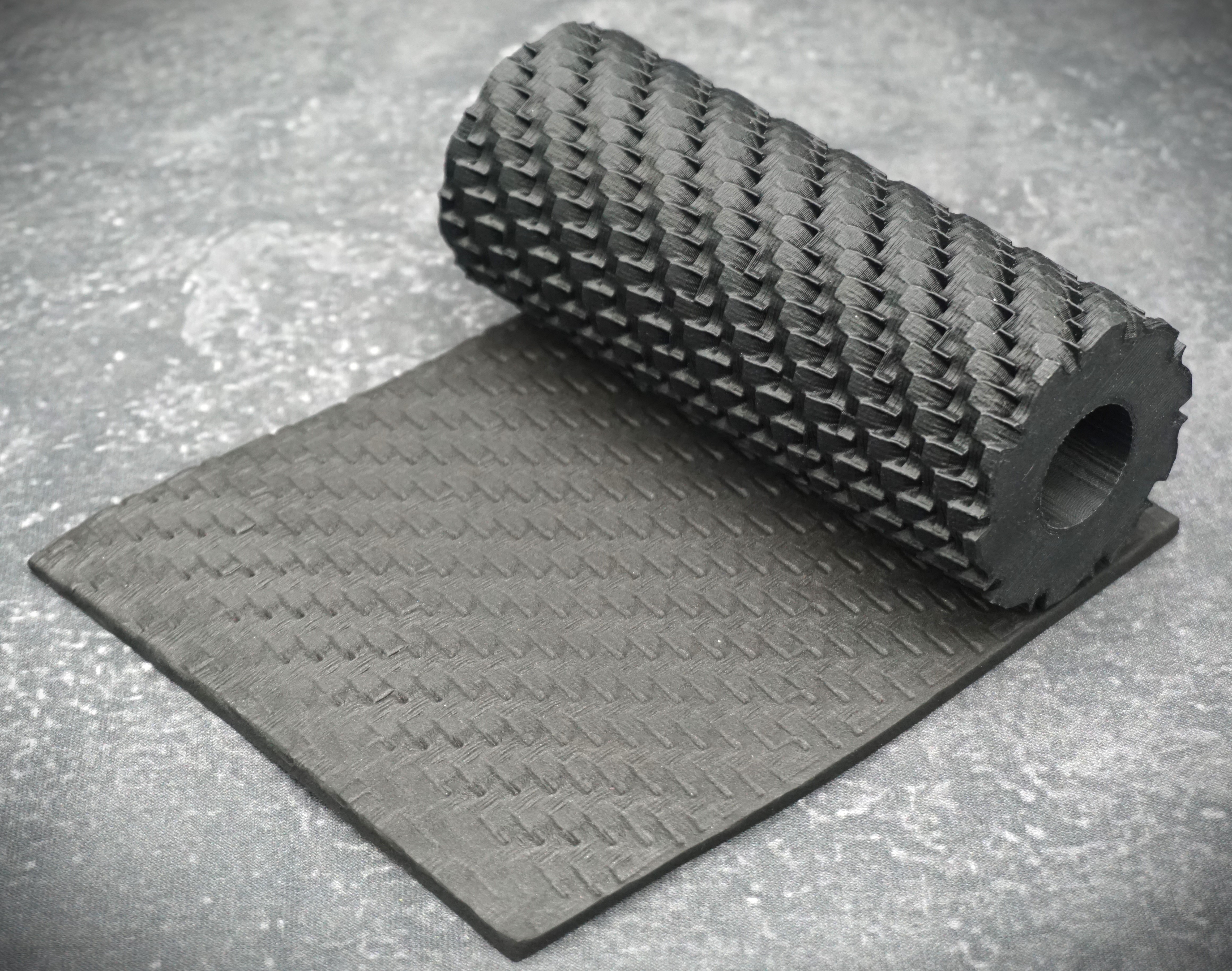 Textured Roll With Carbon Pattern