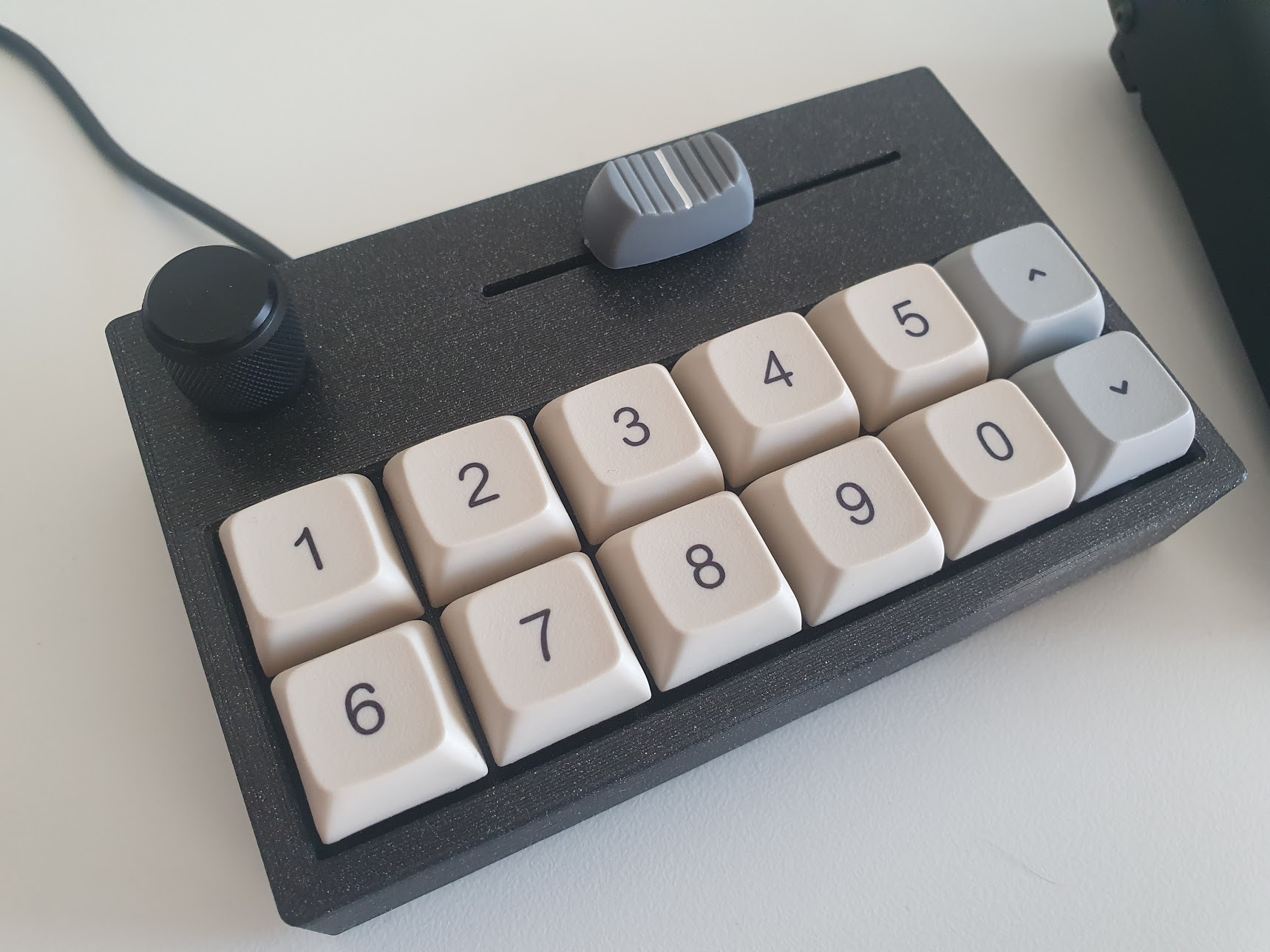 12-key Macropad with rotary encoder and slide pot