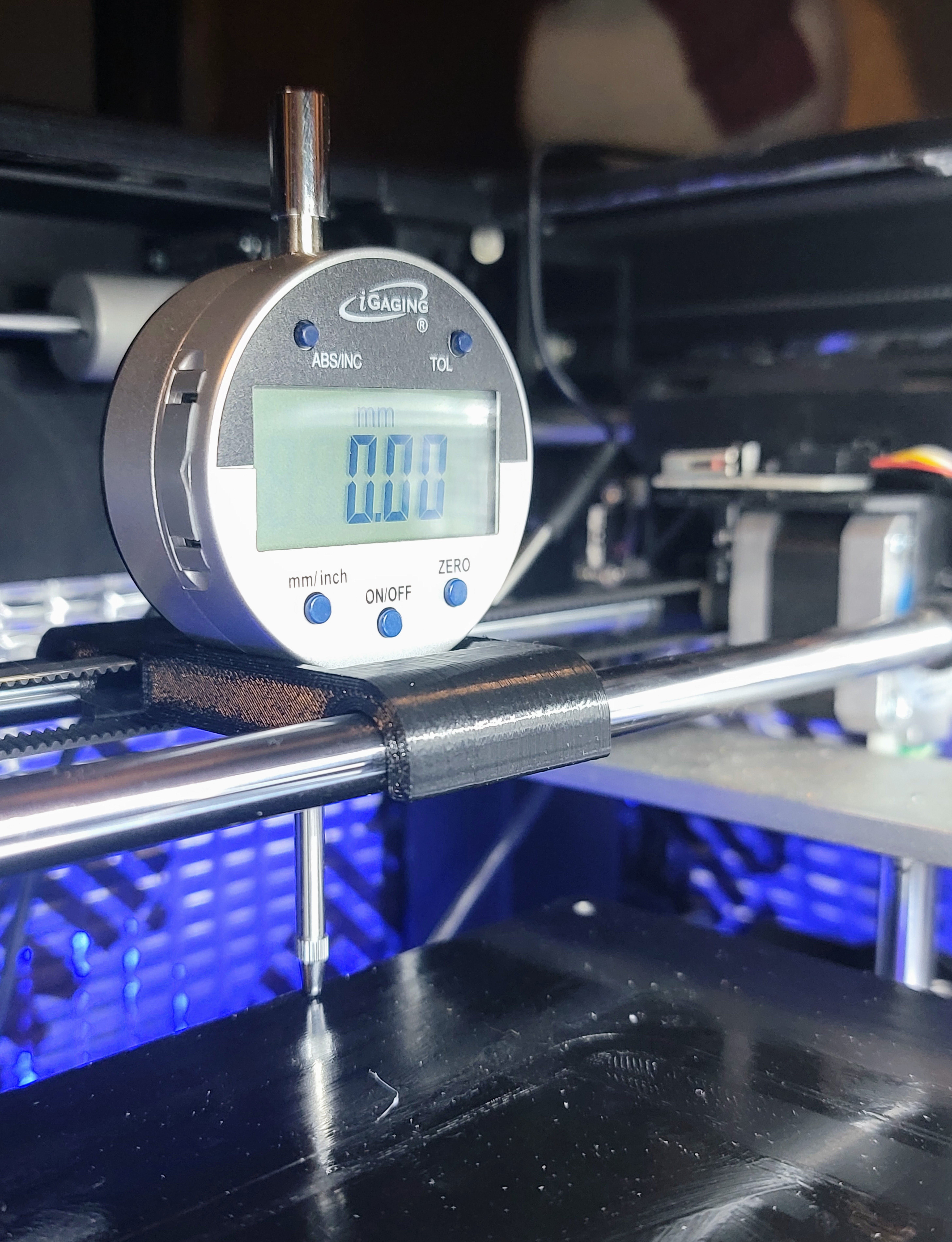 Qidi X-plus digital bed leveler