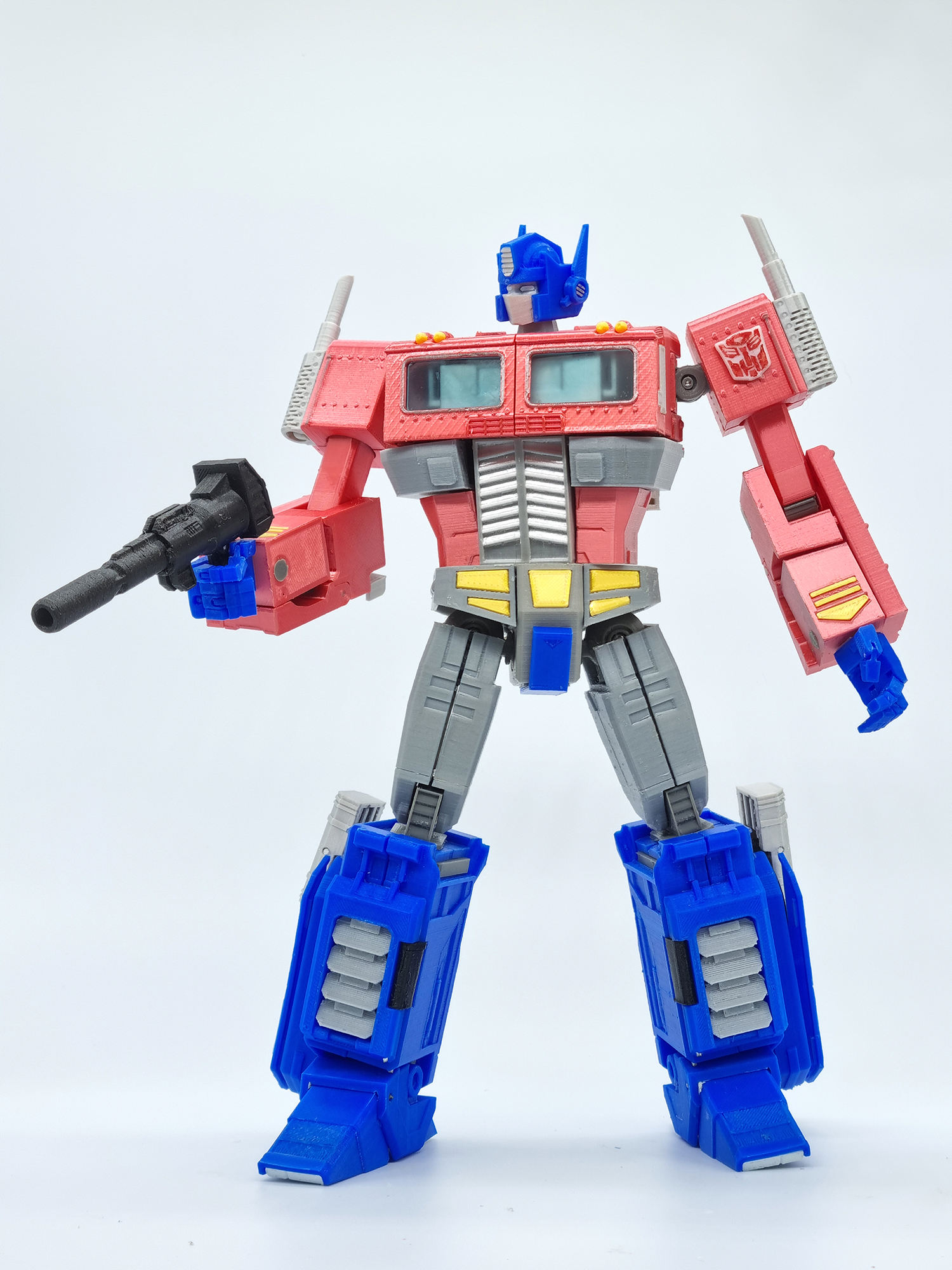 MP10 Masterpiece Optimus (Articulated, Color Separated, Transformable ...