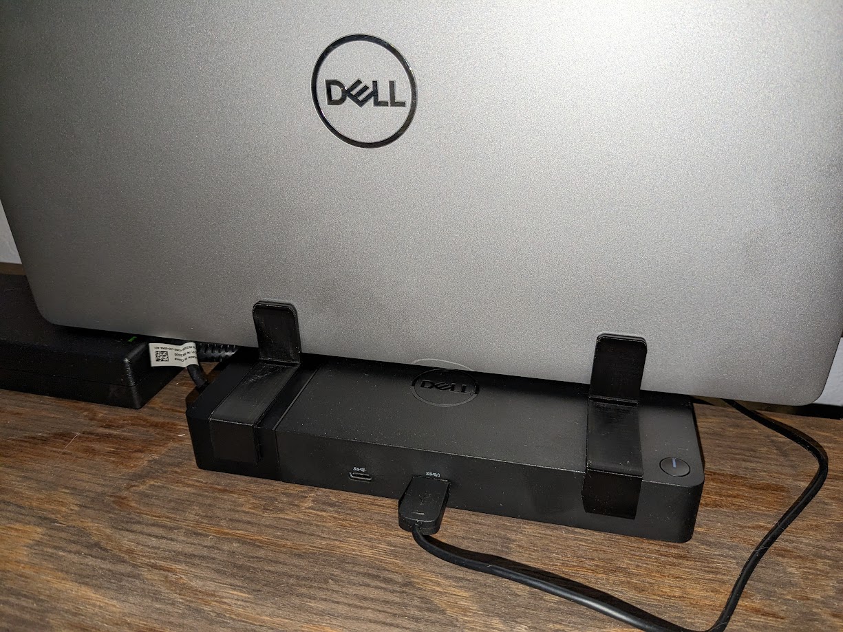 Vertical Laptop Stand for Dell 5510