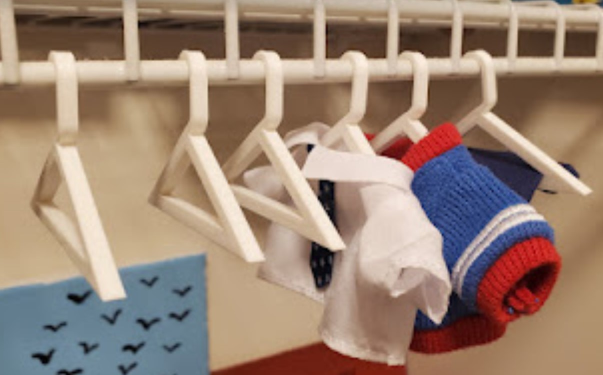 Mini Clothing Hanger
