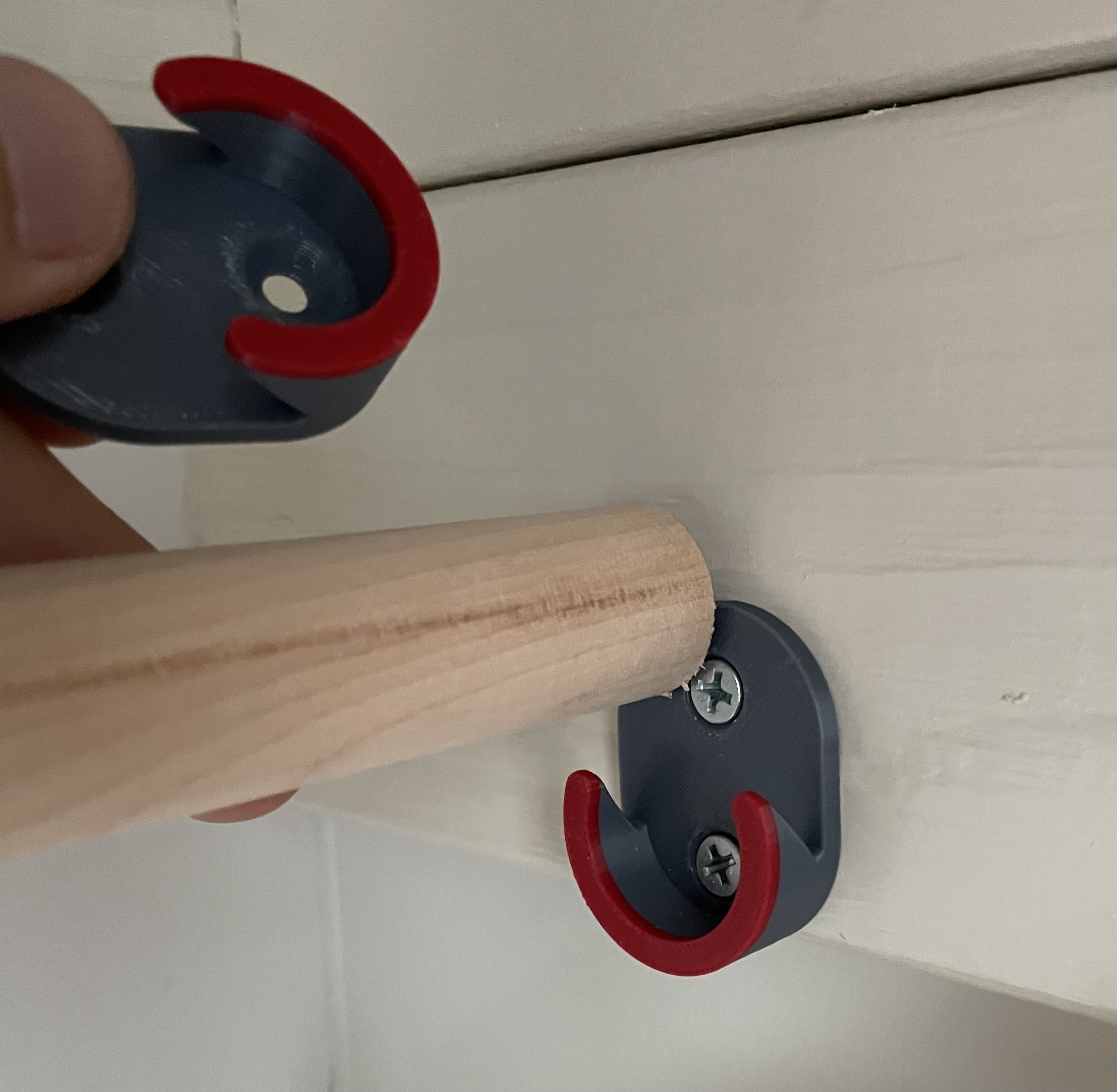 Wardrobe Hanging Rod Holder/Bracket Clipin by KYZ Design Download