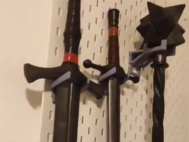 Larp weapon holders for IKEA skadis
