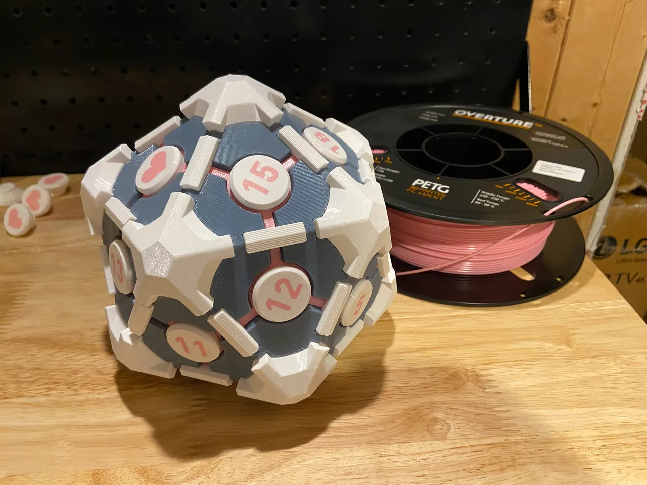 D20 Companion Cube by TheSameNameTwice, Download free STL model
