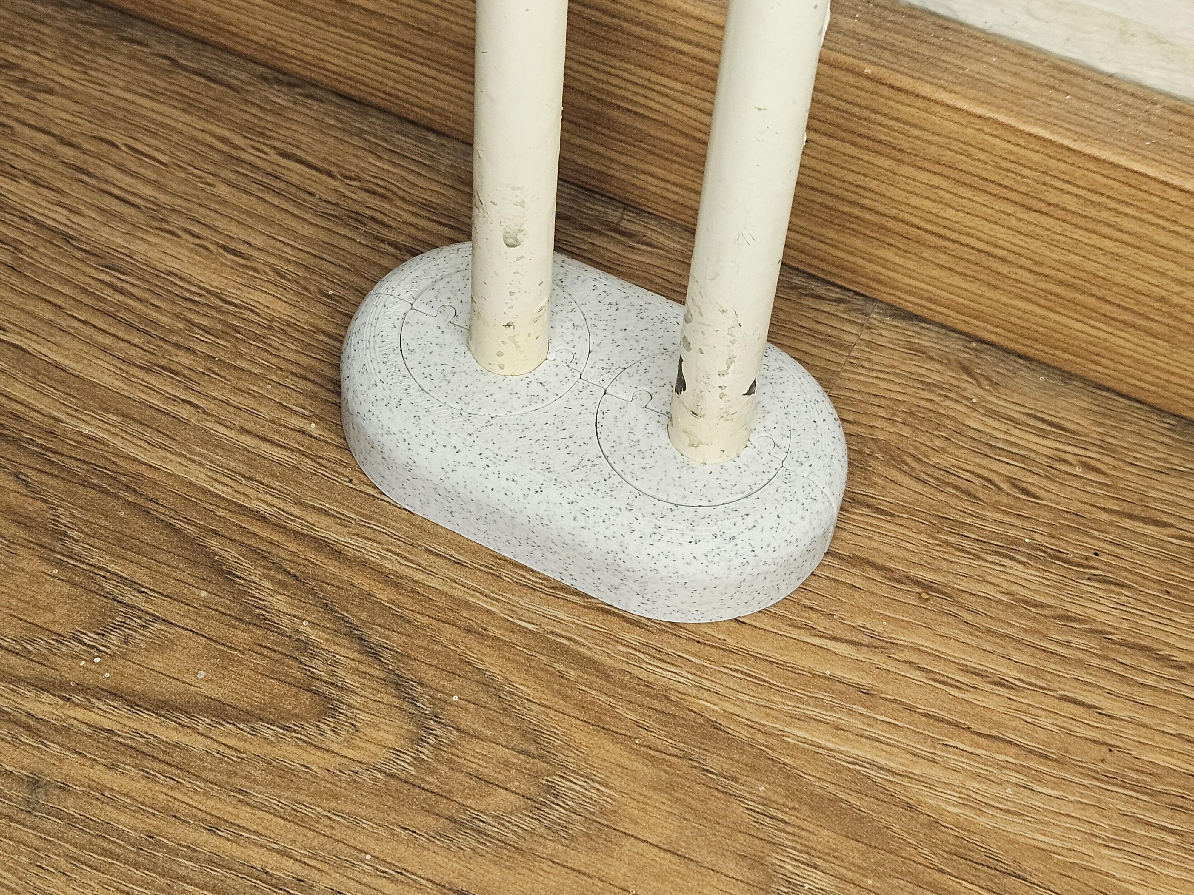 Double pipe cover (escutcheon) for 1/2 inch pipe / Doppelrosette für 12,5mm