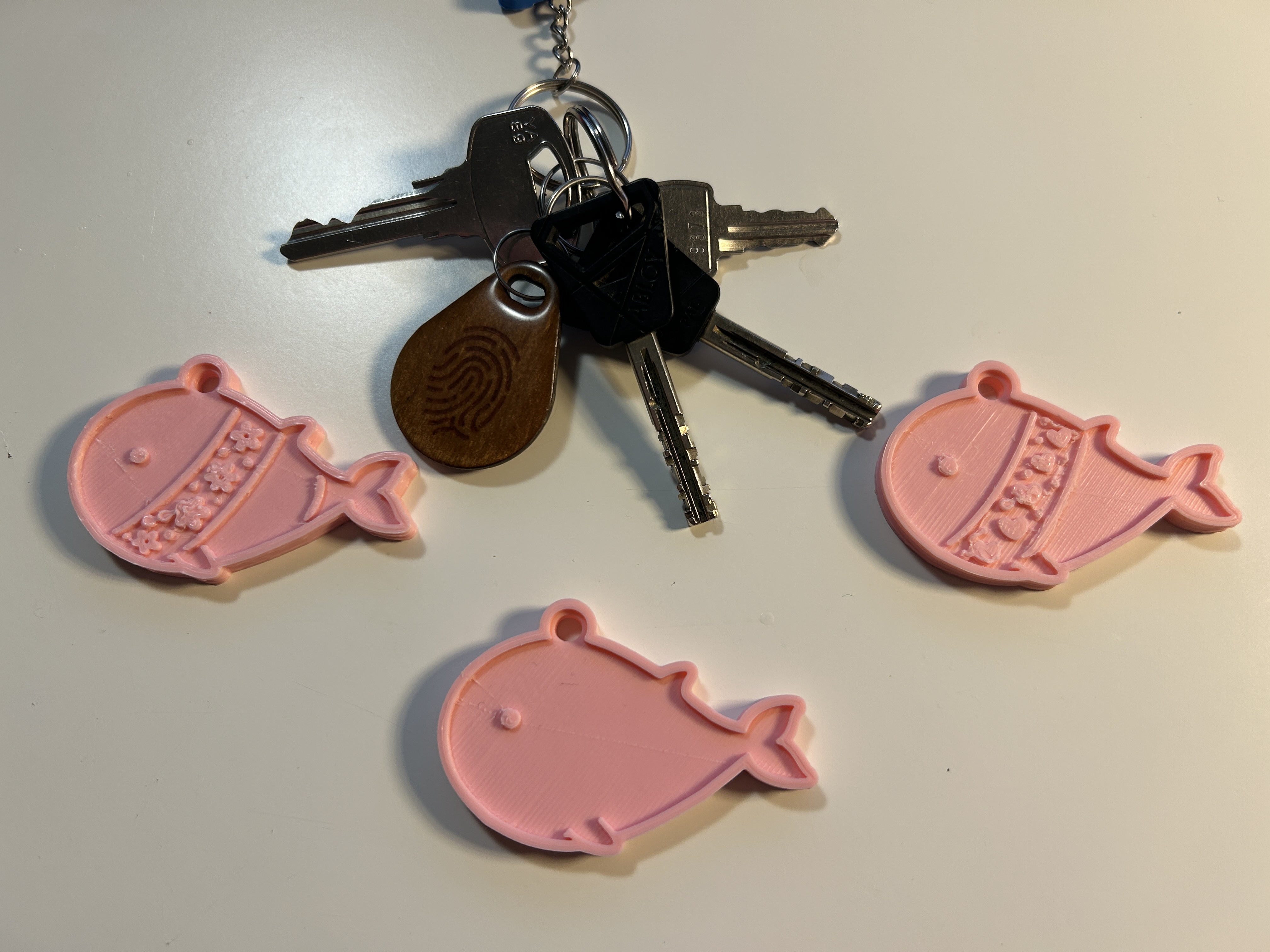 Easter Fish Keychain – Cute Minimal Keyring (3 Variants)