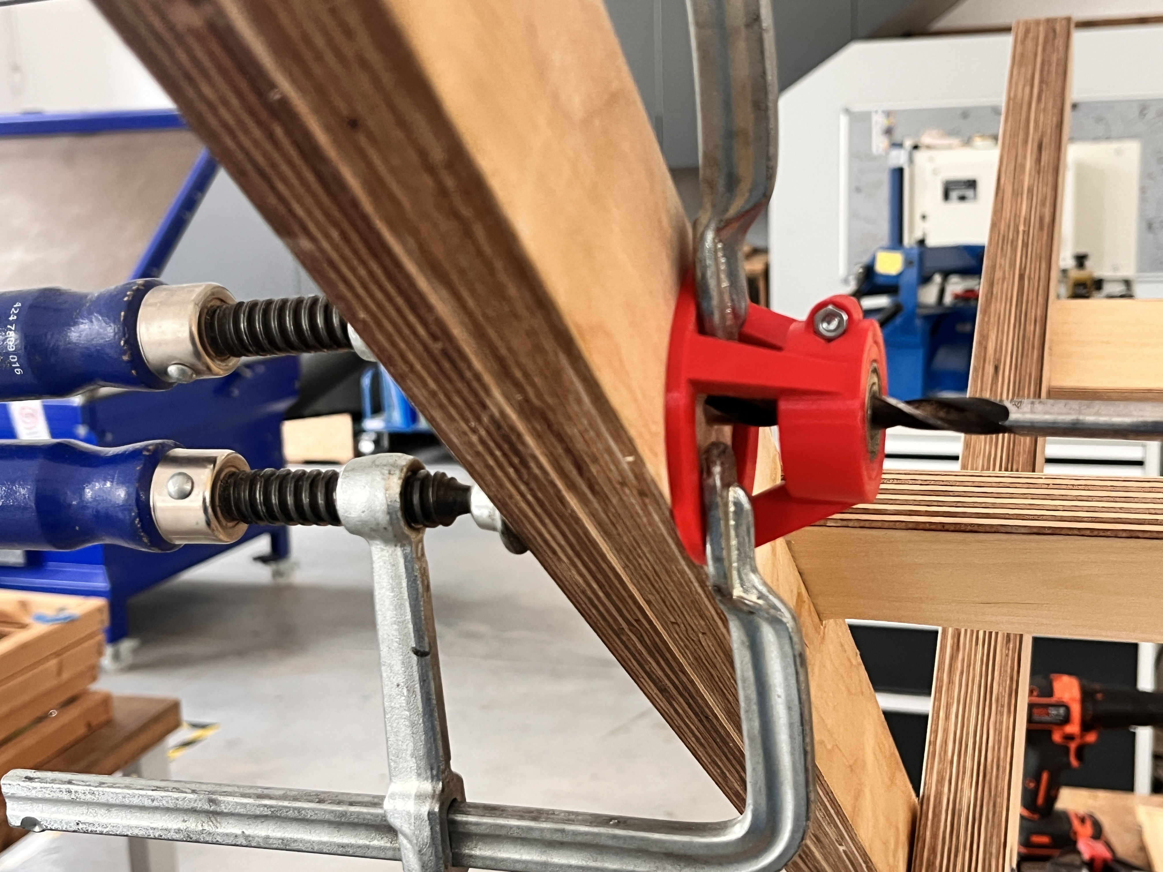 Vertical drill jig with interchangeable inserts — miniatura 6