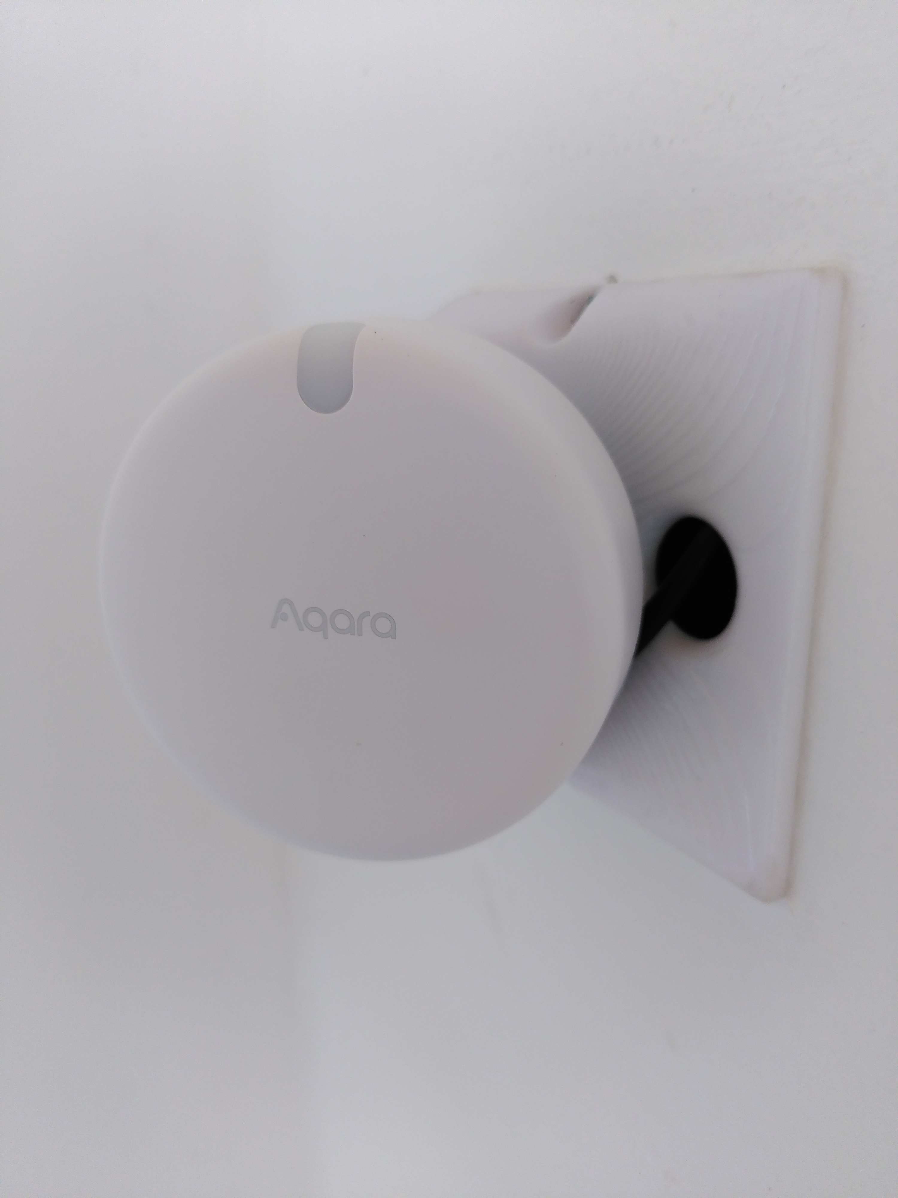 Aqara FP2 Wall mount