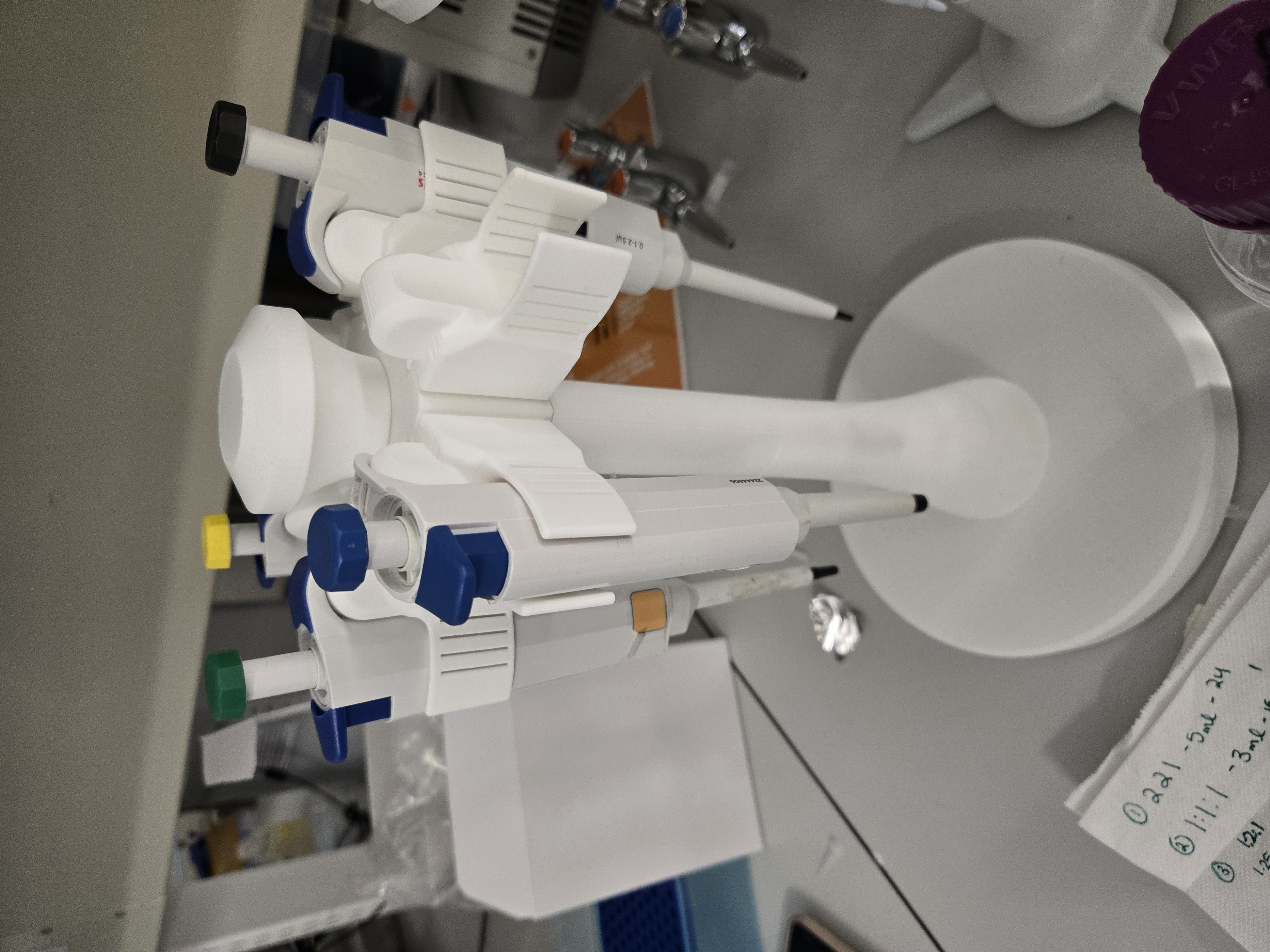 Adaptable Pipette Holders Stand V2