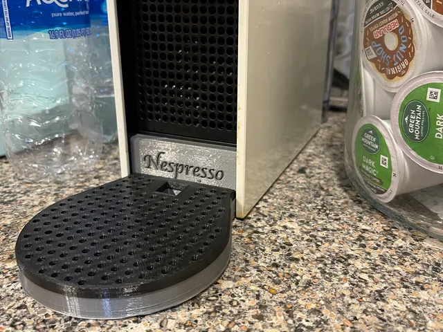 Large cup adaptor for Nespresso Essenza Mini