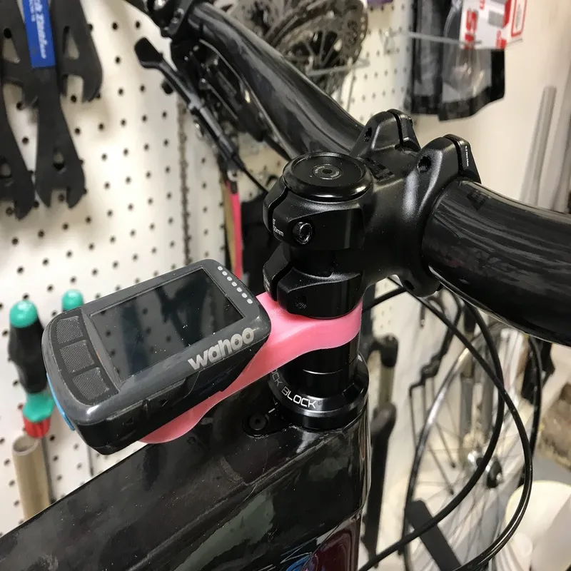 Wahoo elemnt shop bolt handlebar mount