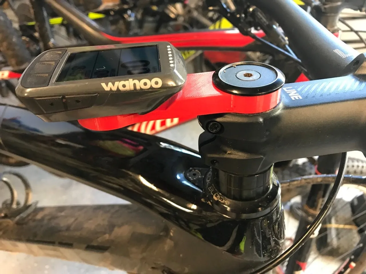 wahoo headset mount