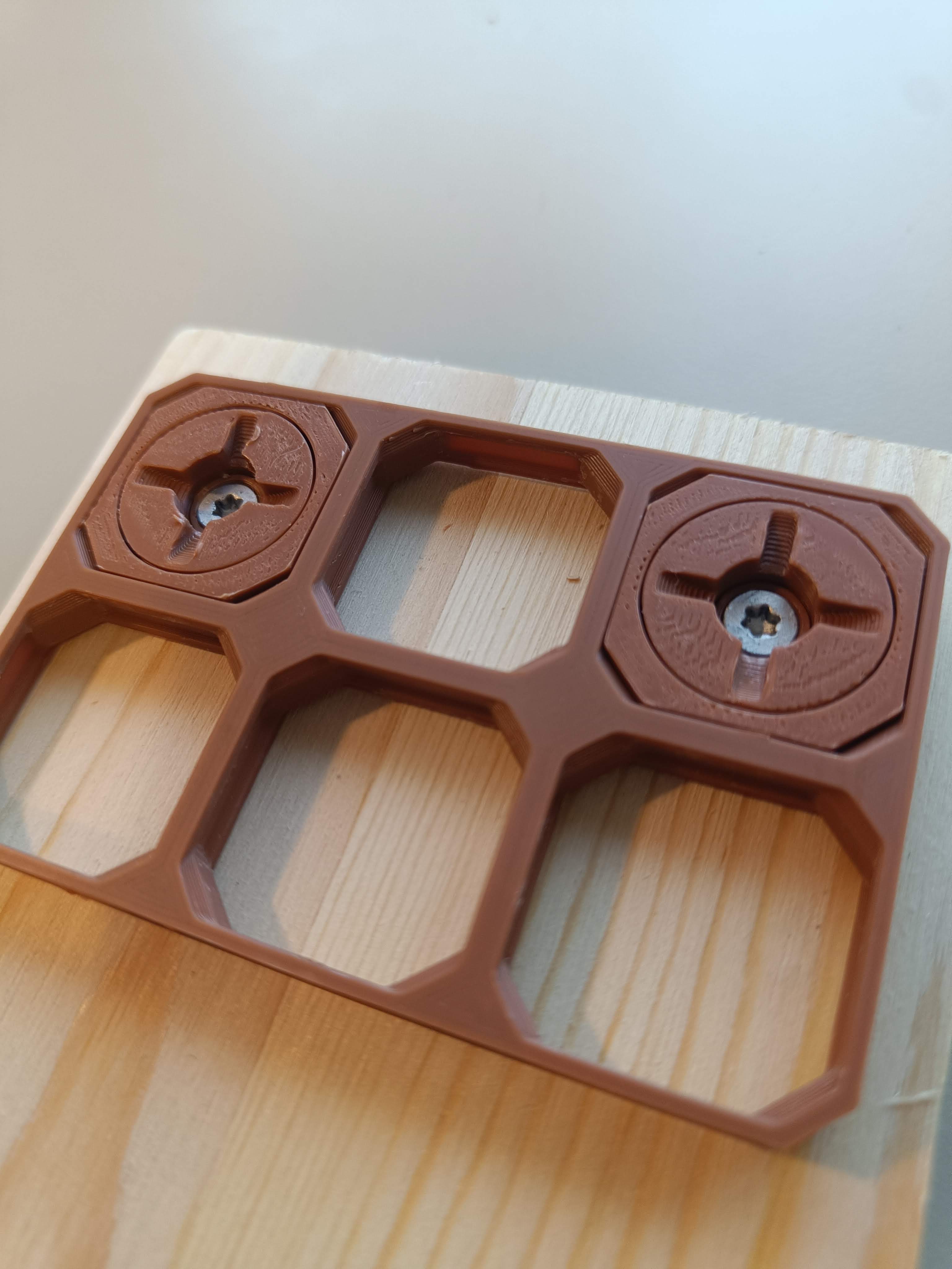 openGrid - Removable Screw Mount