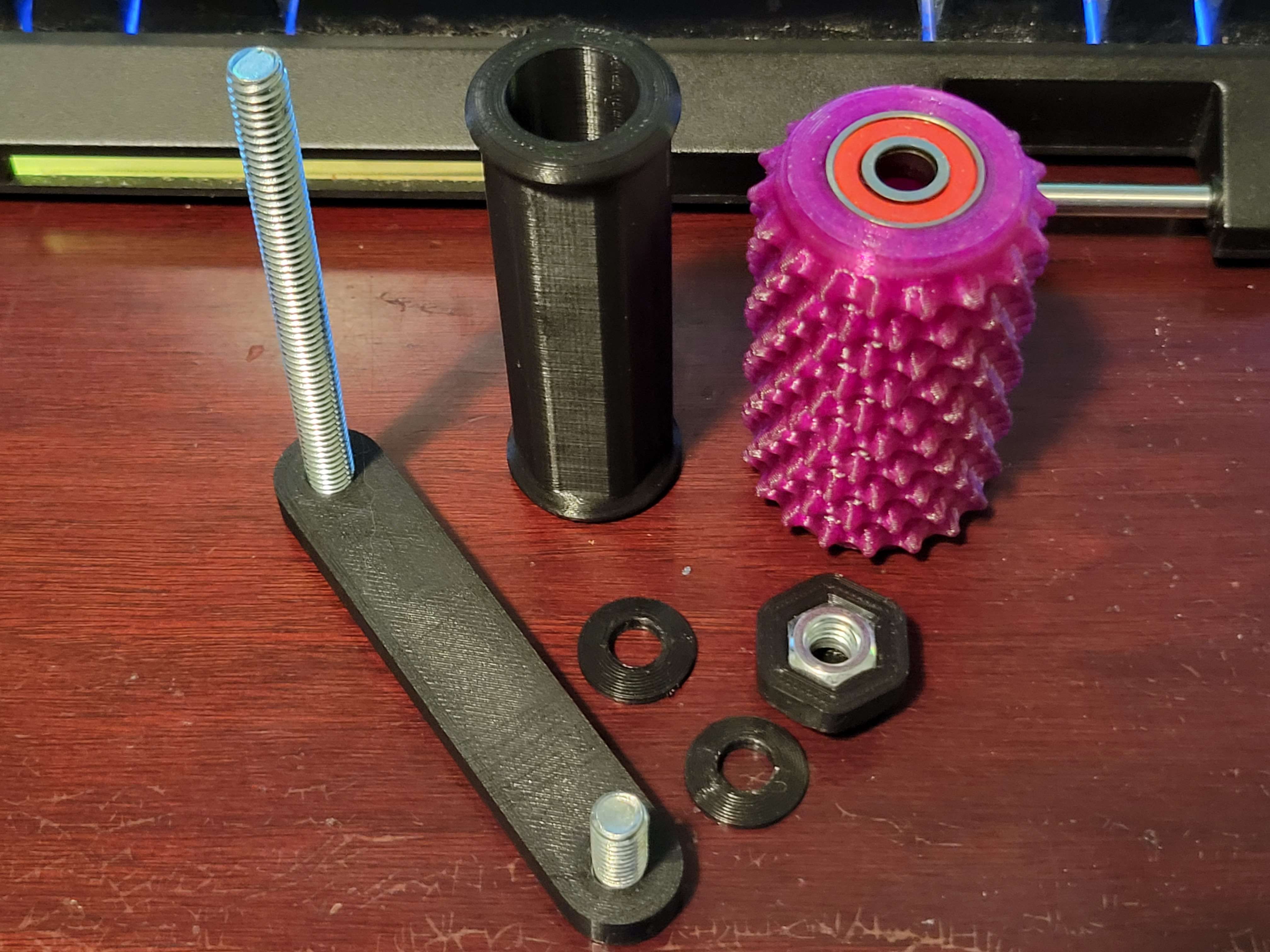 Miniatura 2 do modelo 3D Simple Massage Roller