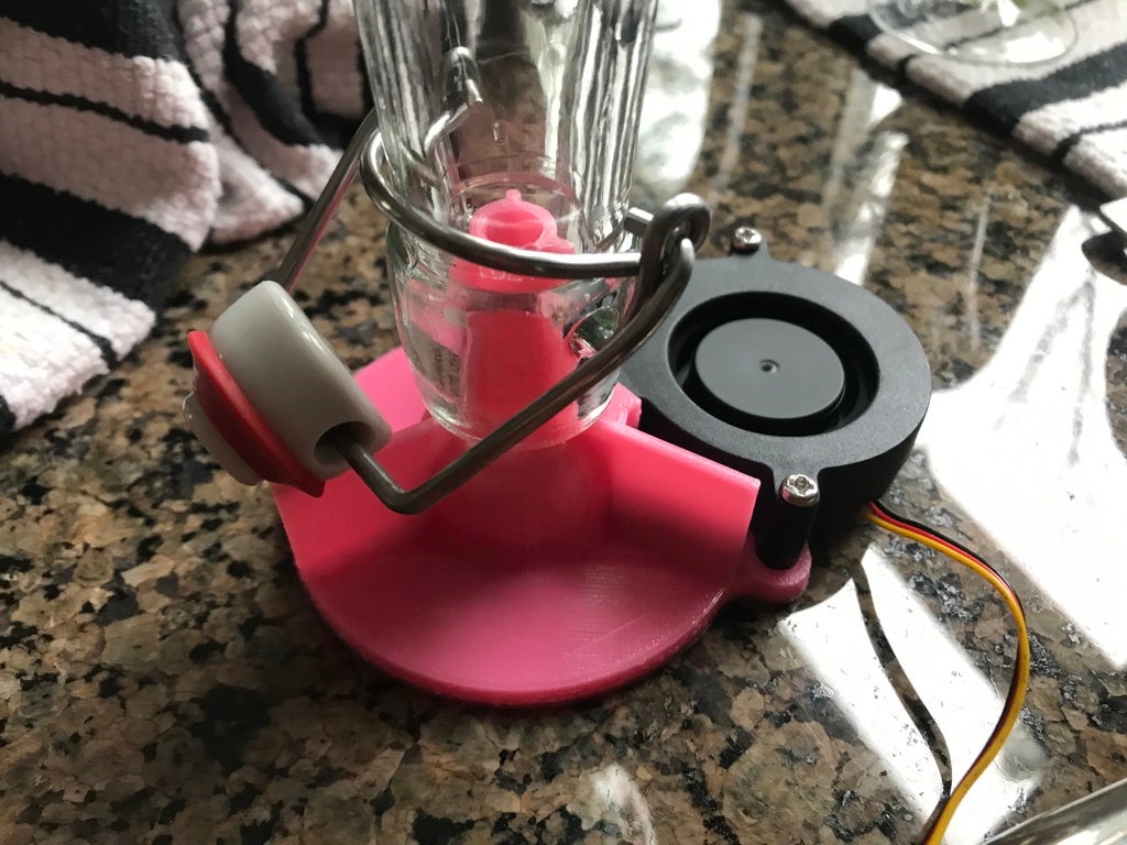 Powered bottle dryer with 5015 fan by cmh Download free STL model