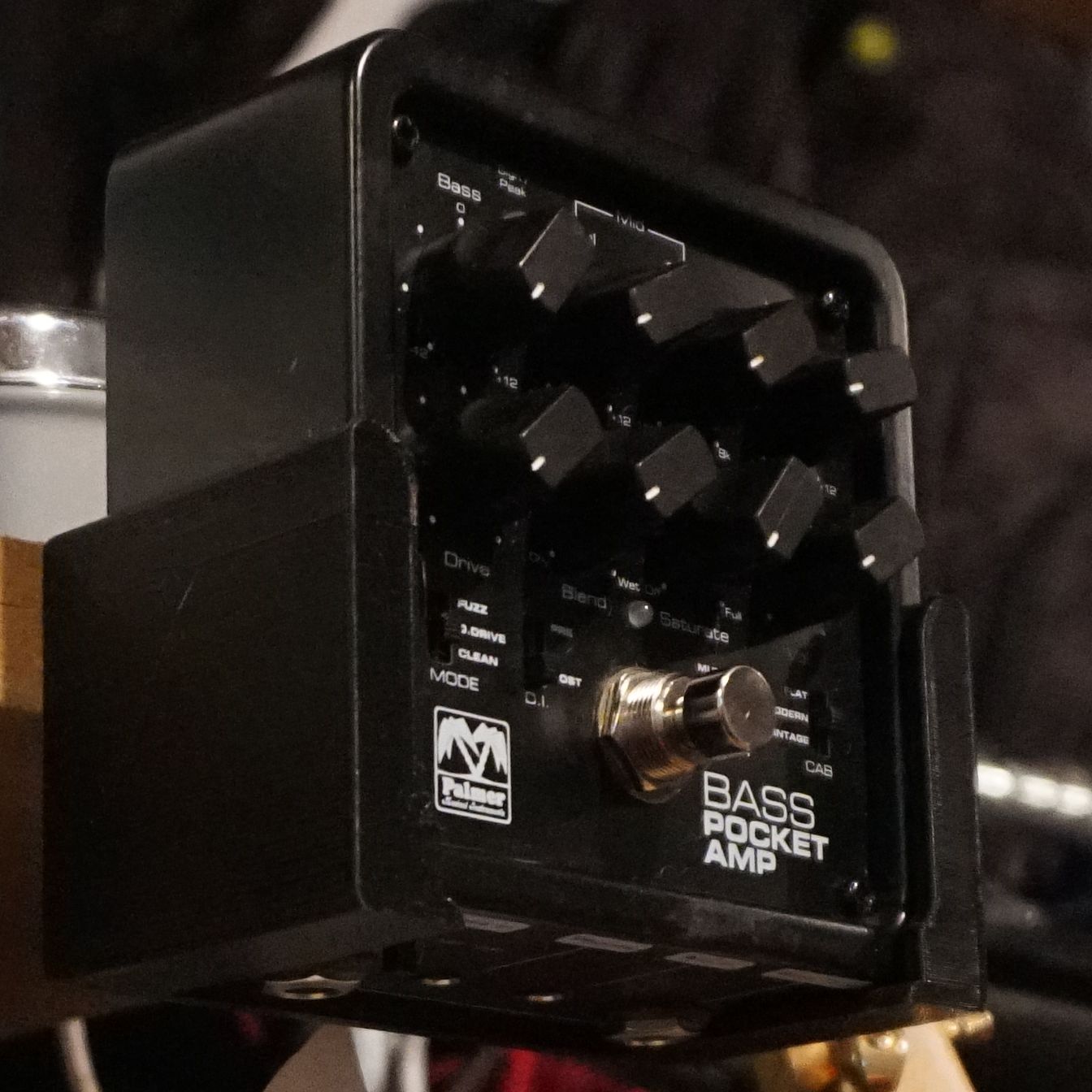 Vertical Wall-mounting-Clip for Palmer Bass Pocket Amp