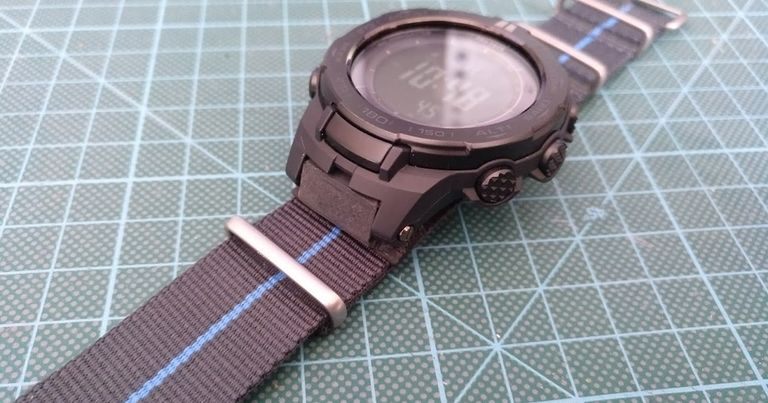 Casio protrek 2024 nato strap