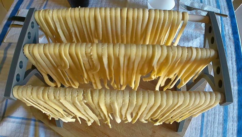 Free STL file Pasta dryer 🍝・3D print object to download・Cults