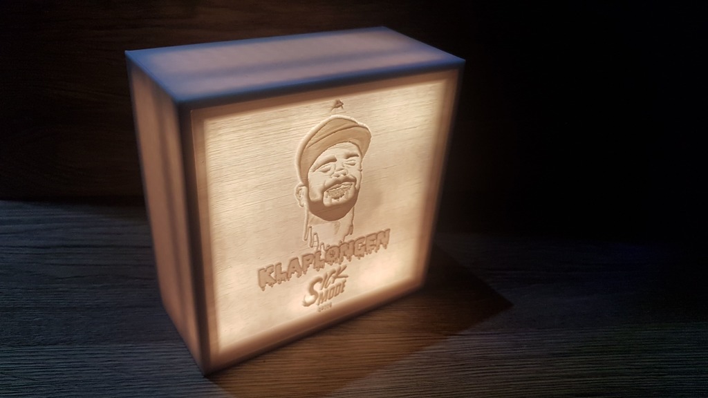 Lighted and rechargeable Lithophane/LithoBox with 18650 Battery