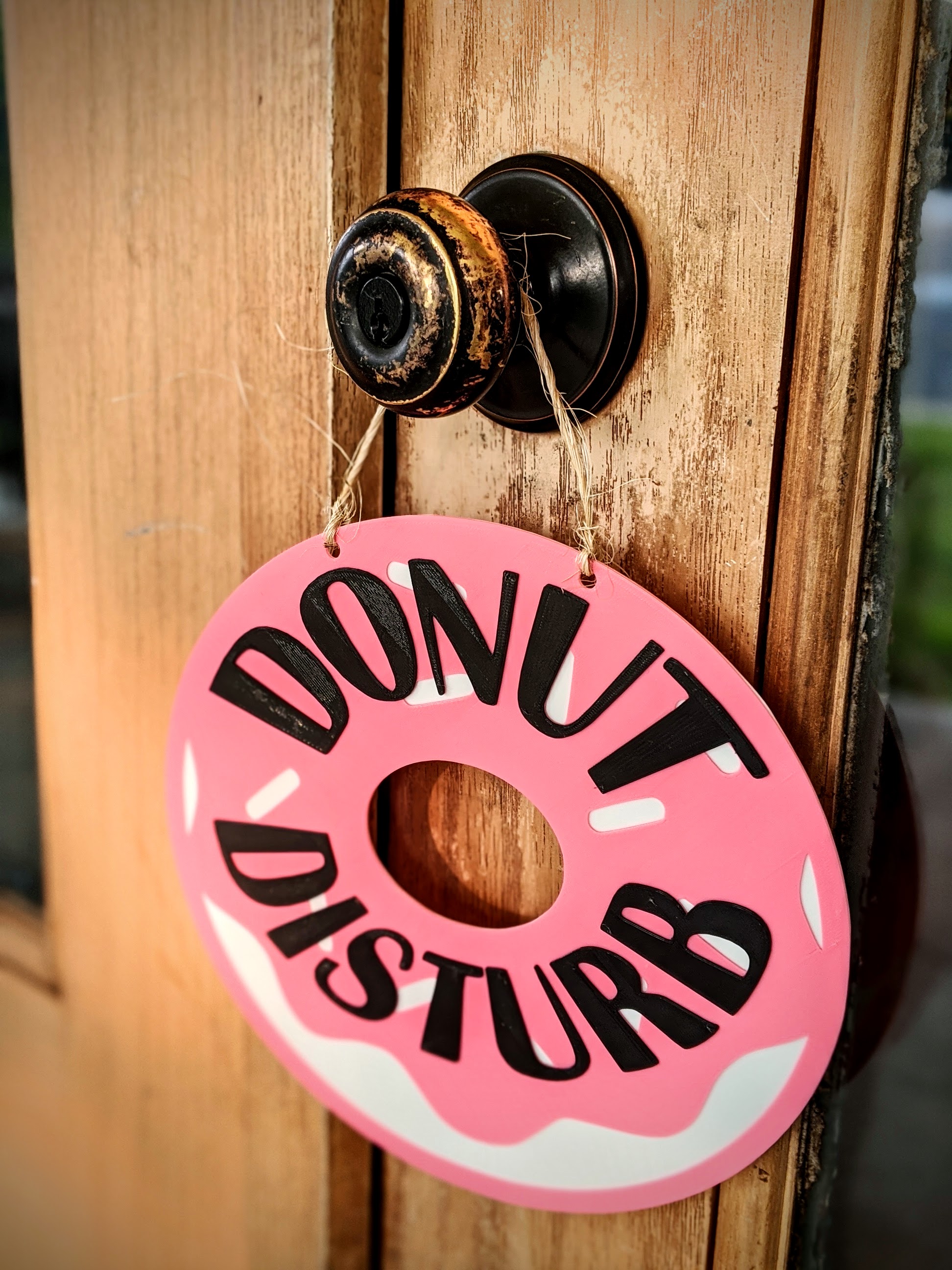 Donut Disturb (Do Not Disturb) Sign by Andorra | Download free STL ...